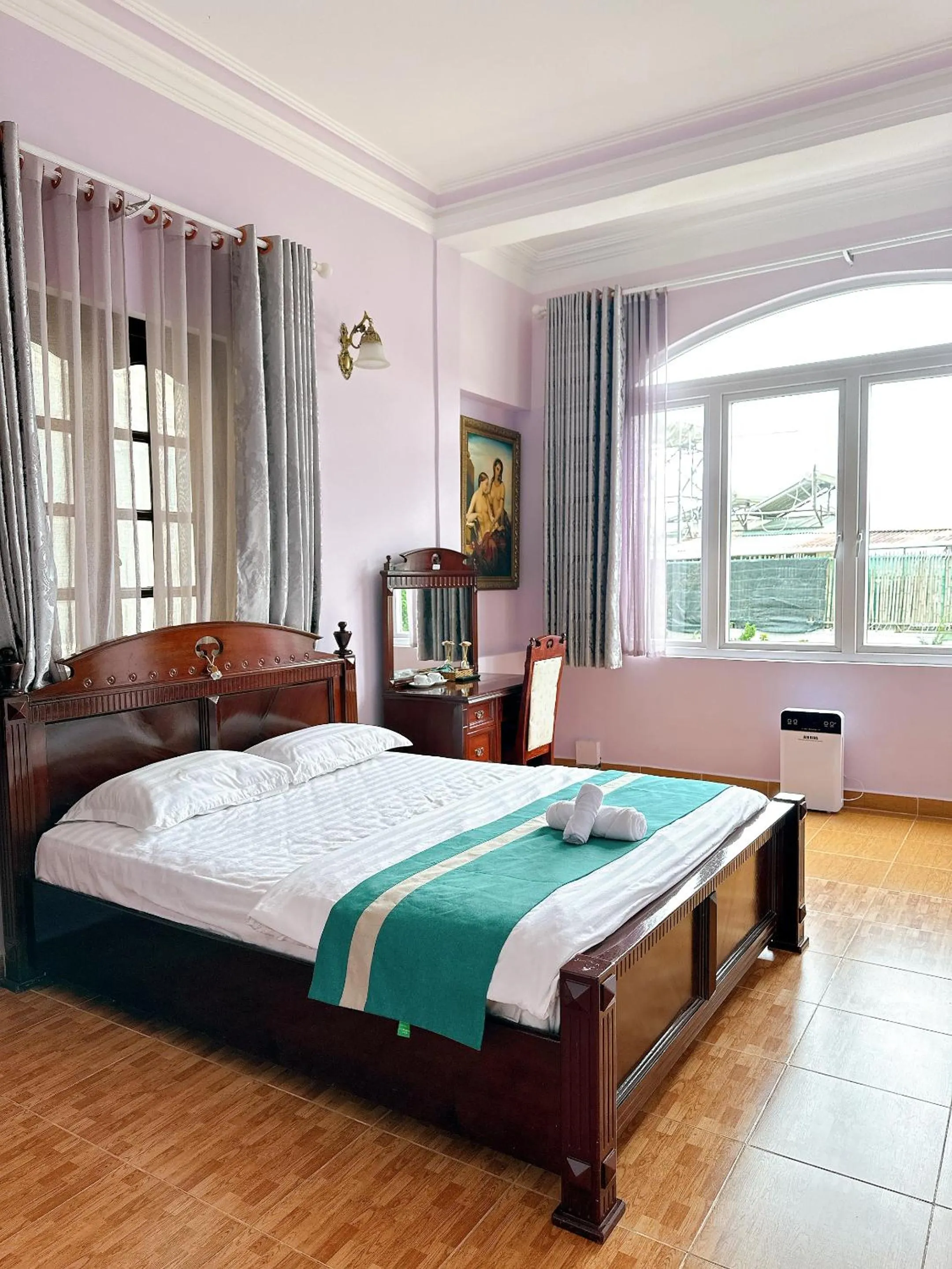 Bedroom, Bed in Le Petit Paris Dalat Hotel