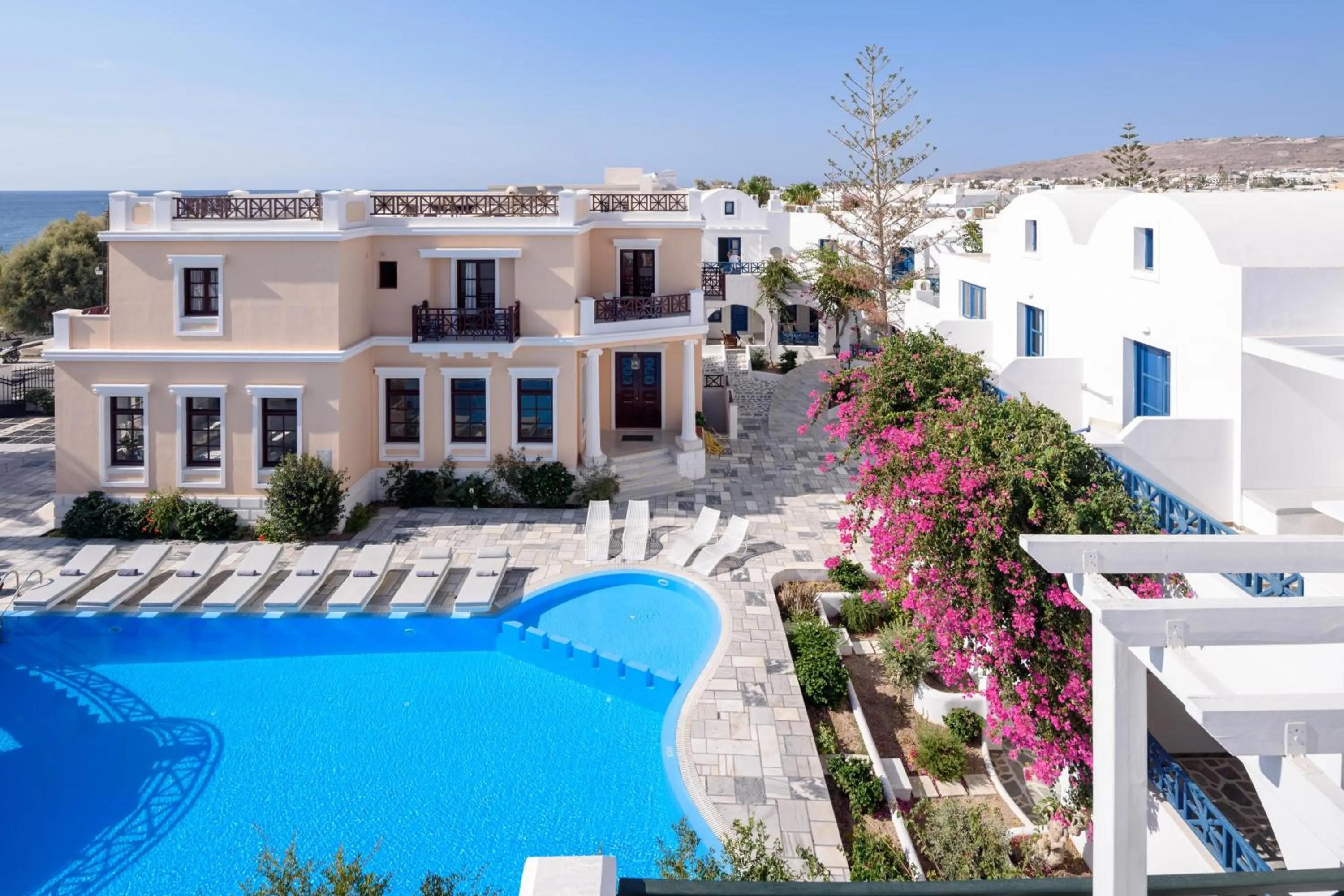 Property building in Veggera Beach Hotel