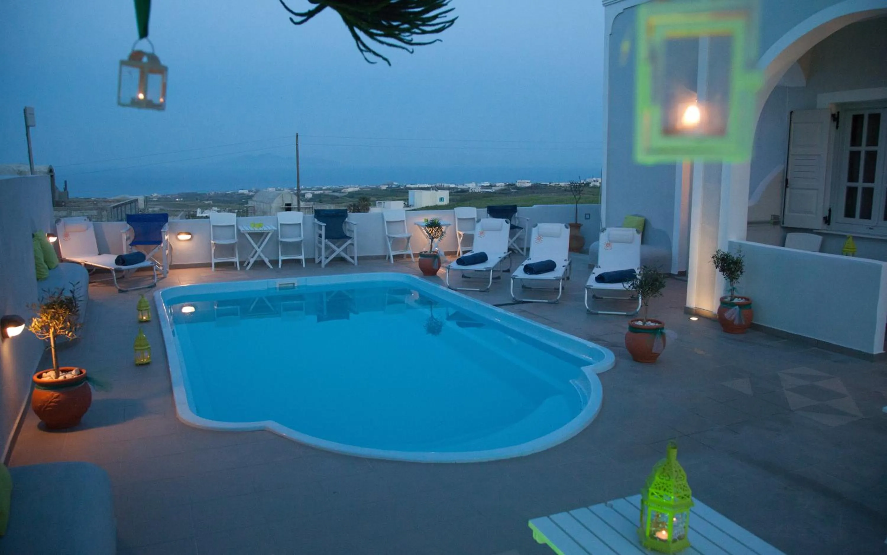 Swimming pool in Villa Anto