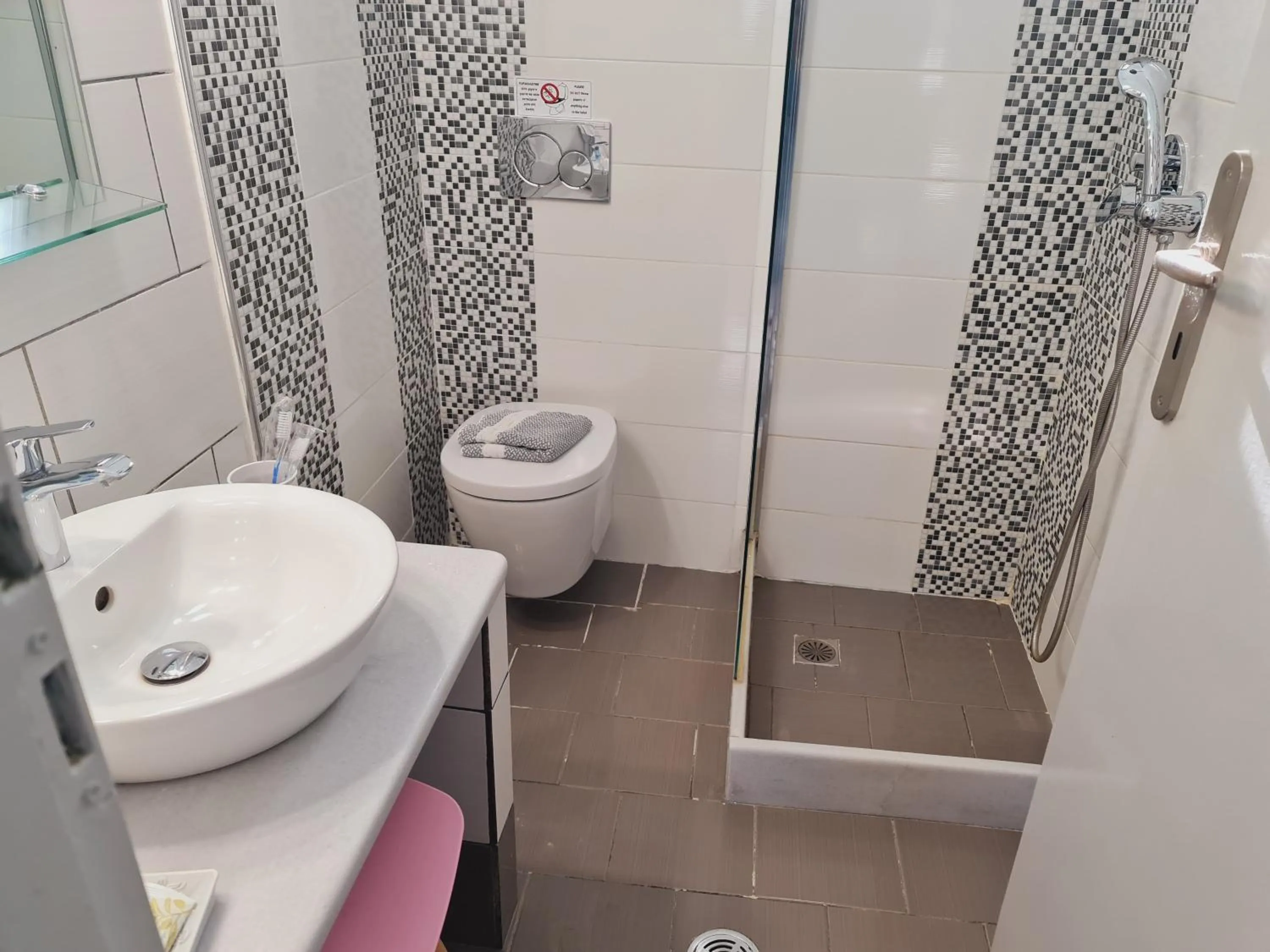 Bathroom in Villa Anto