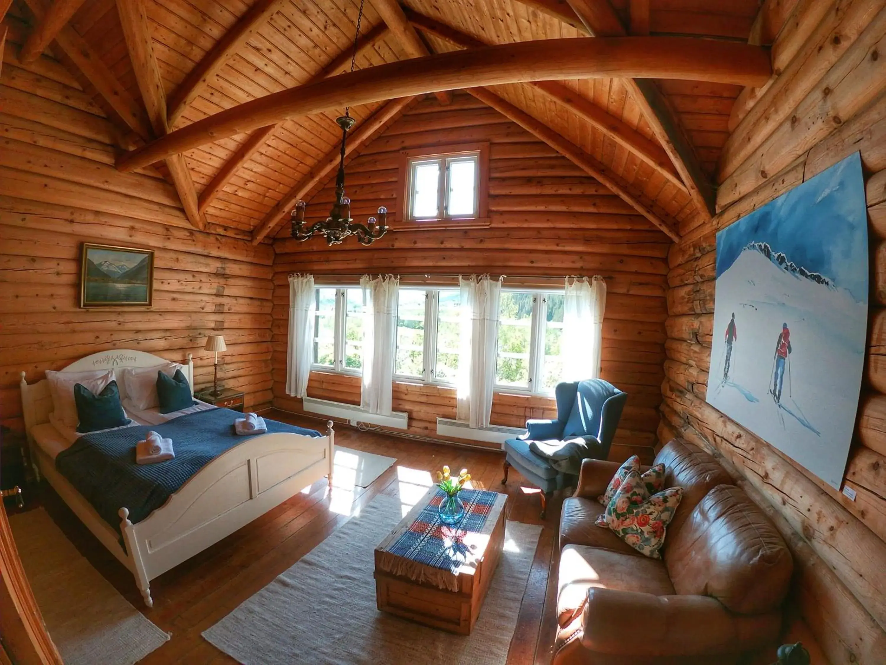 Suite with Shared Bathroom in Phillipshaugen Lodge Suite with Shared Bathroom in Phillipshaugen Lodge