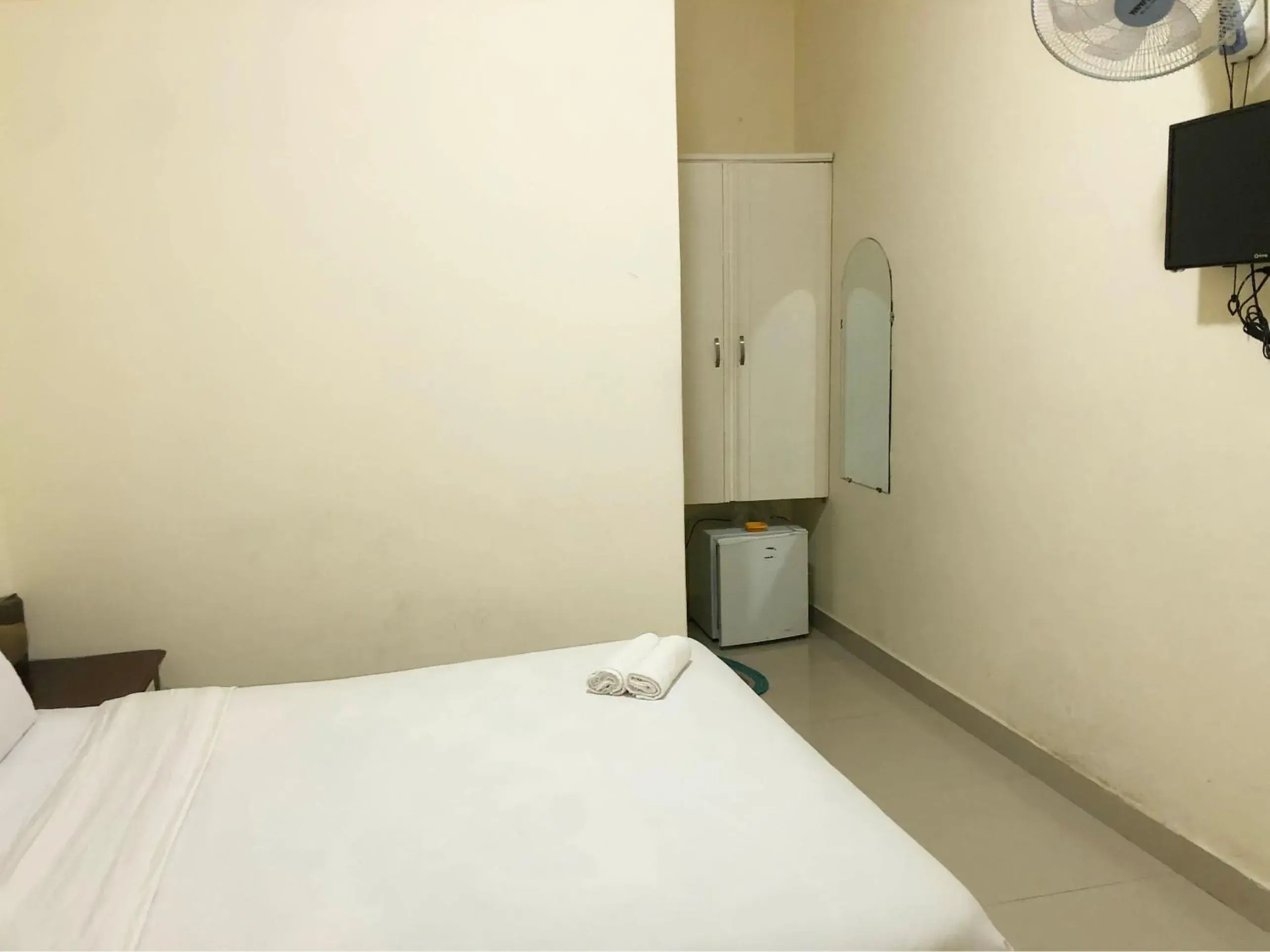 Double Room with Balcony in Phuong Hong Guesthouse Double Room with Balcony in Phuong Hong Guesthouse