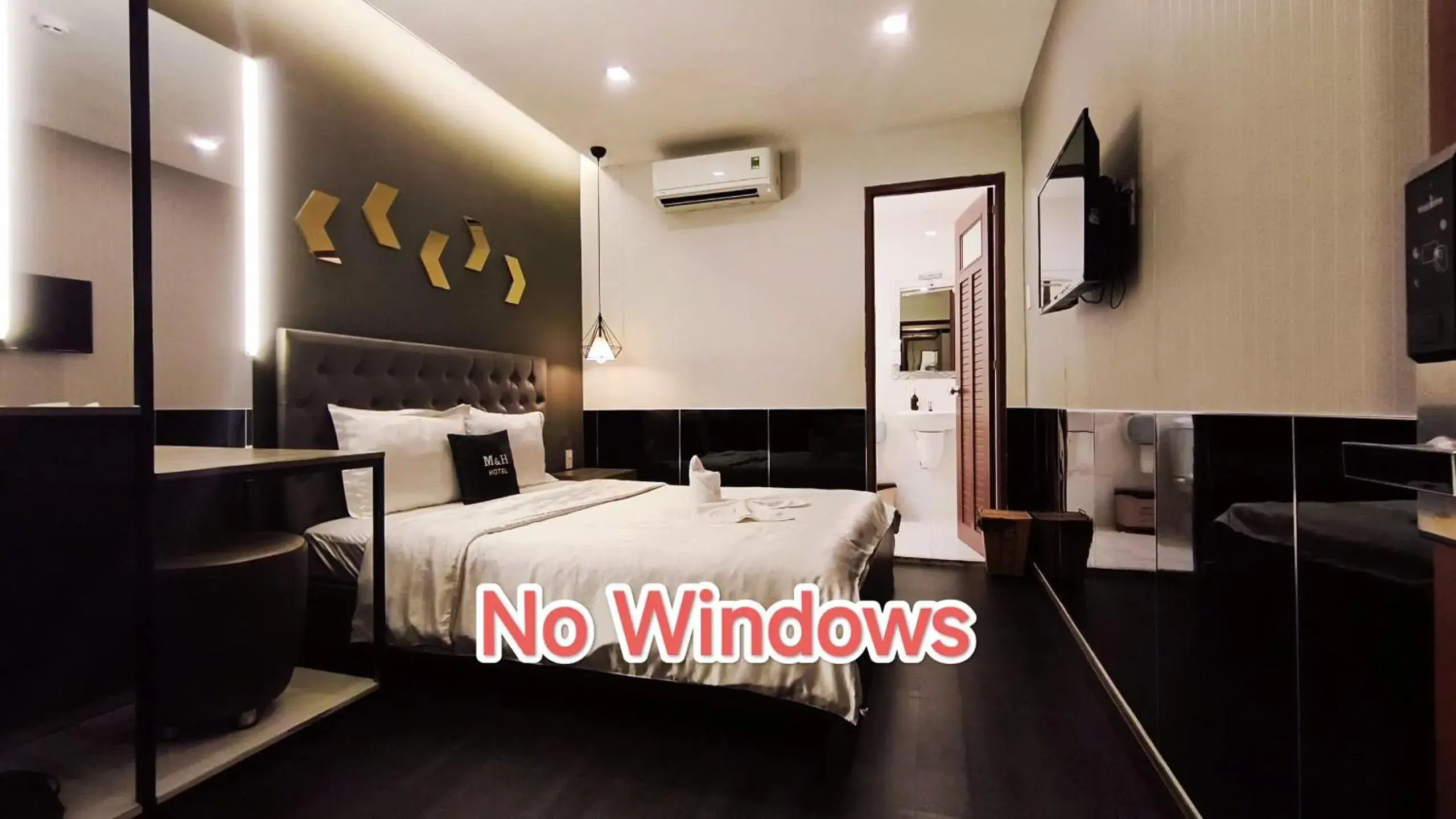 Superior Double Room without Window in M&H Hotel Superior Double Room without Window in M&H Hotel