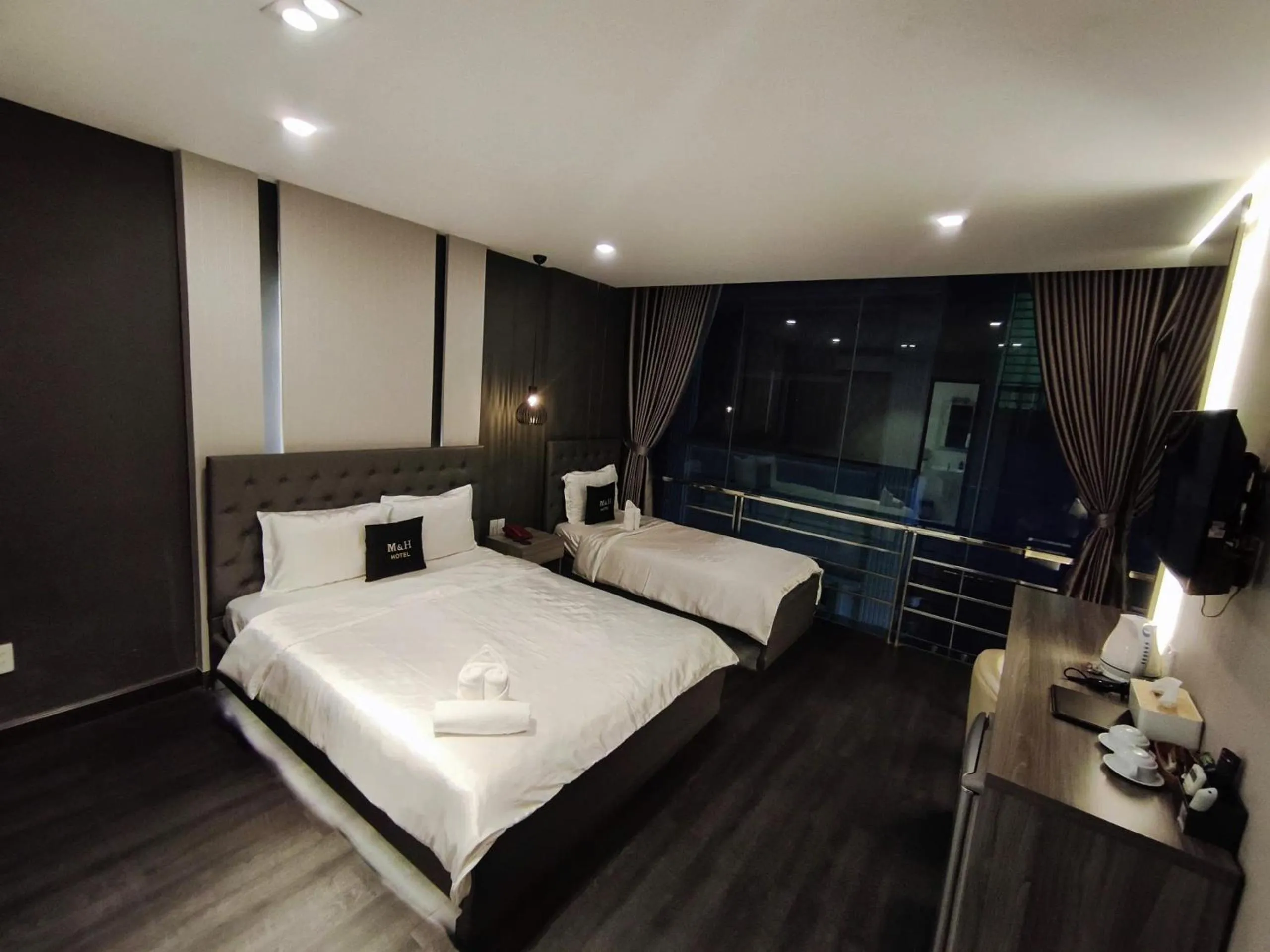 Photo of the whole room, Bed in M&H Hotel