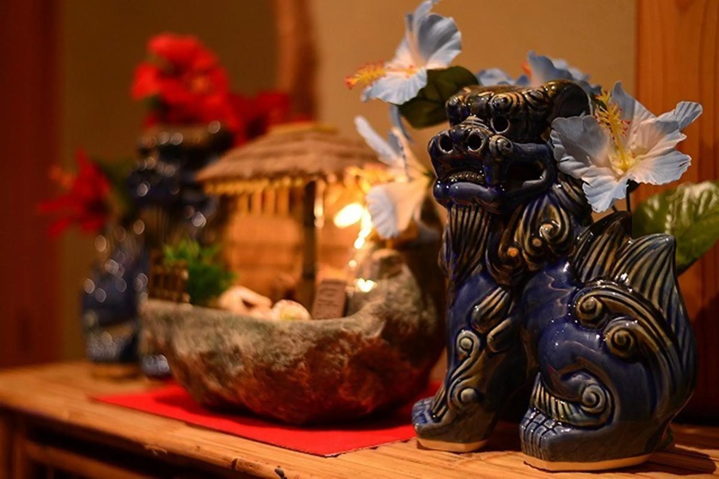 Decorative detail in Okinawa Minshuku Kariyushi