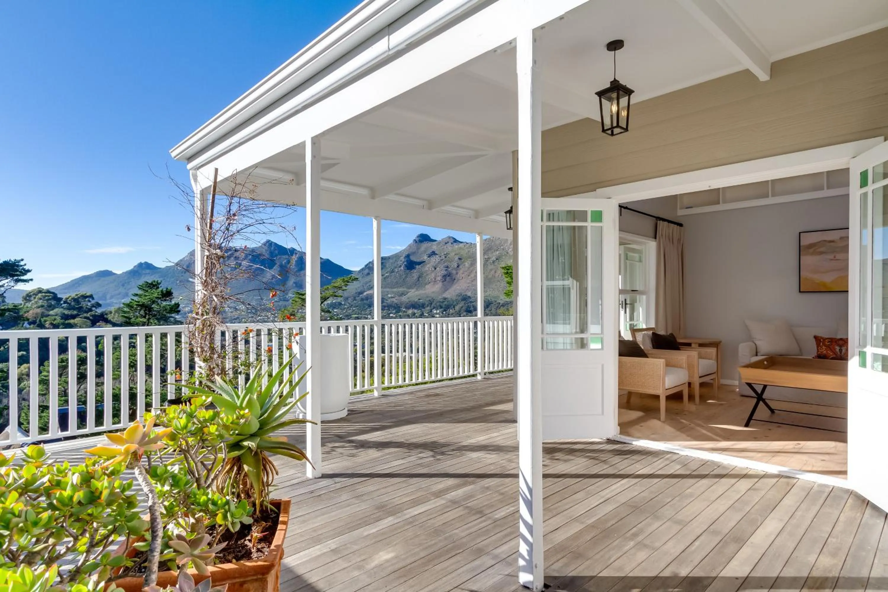 Balcony/Terrace in Bay Haven Collection, Hout Bay
