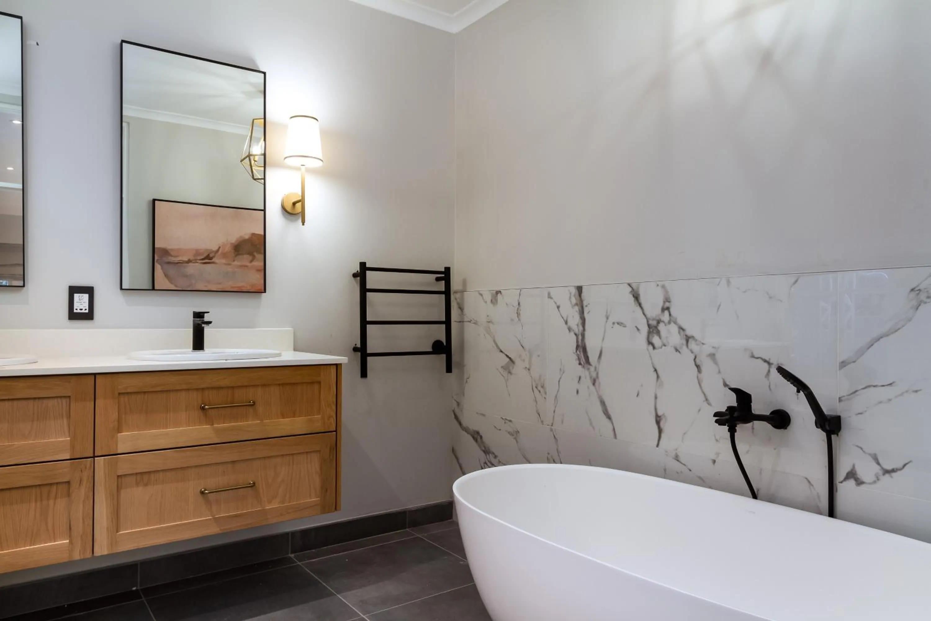 Bath in Bay Haven Collection, Hout Bay