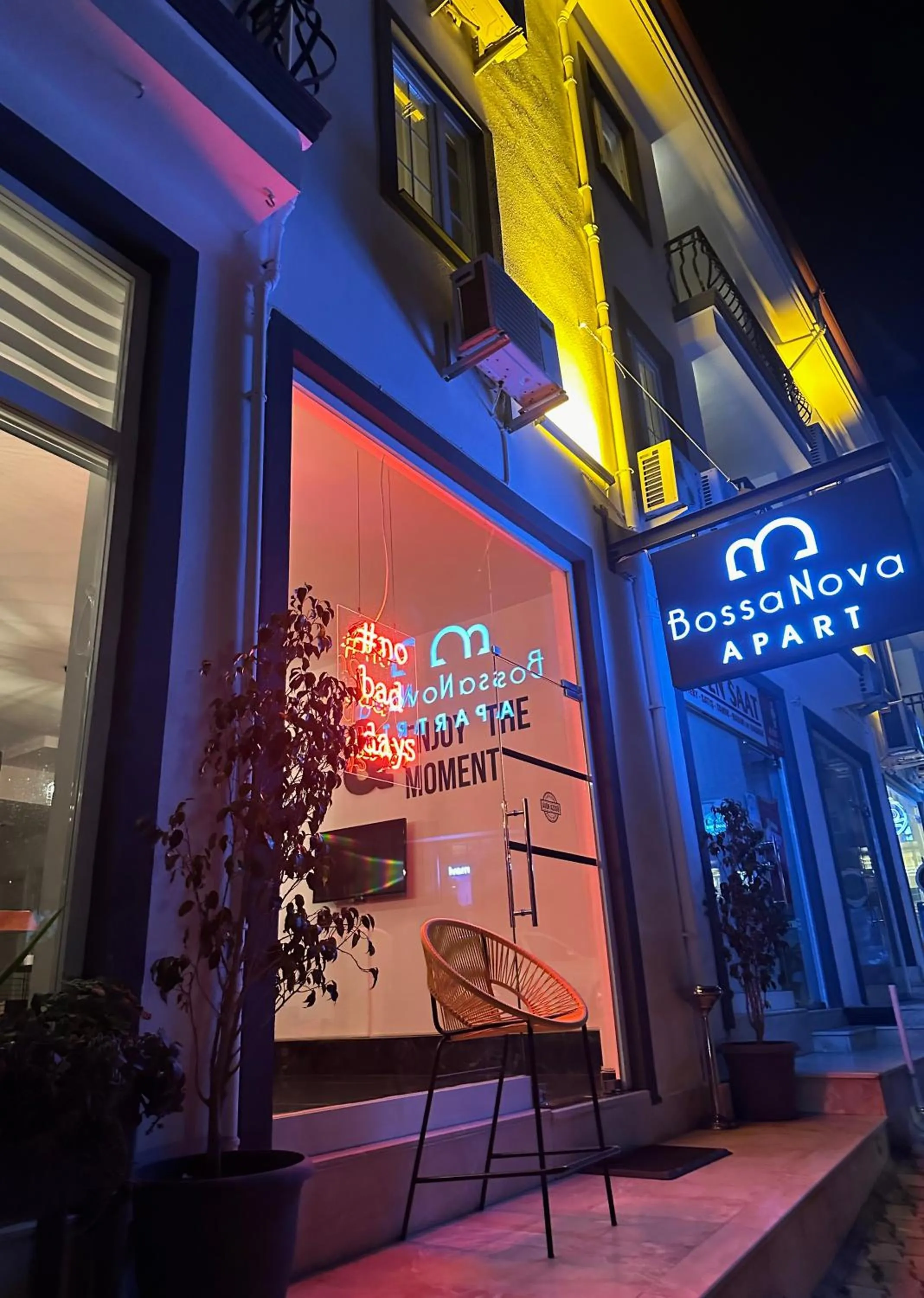 Property building in Bossa Nova Apart Hotel