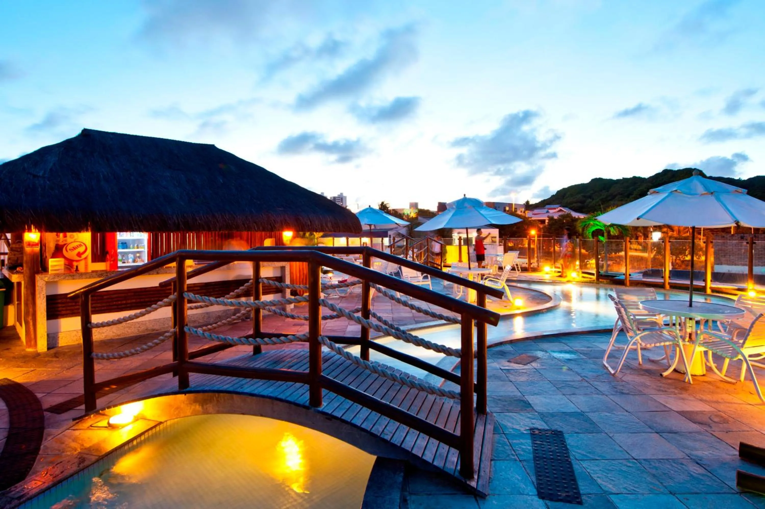 Swimming pool in Pontalmar Praia Hotel