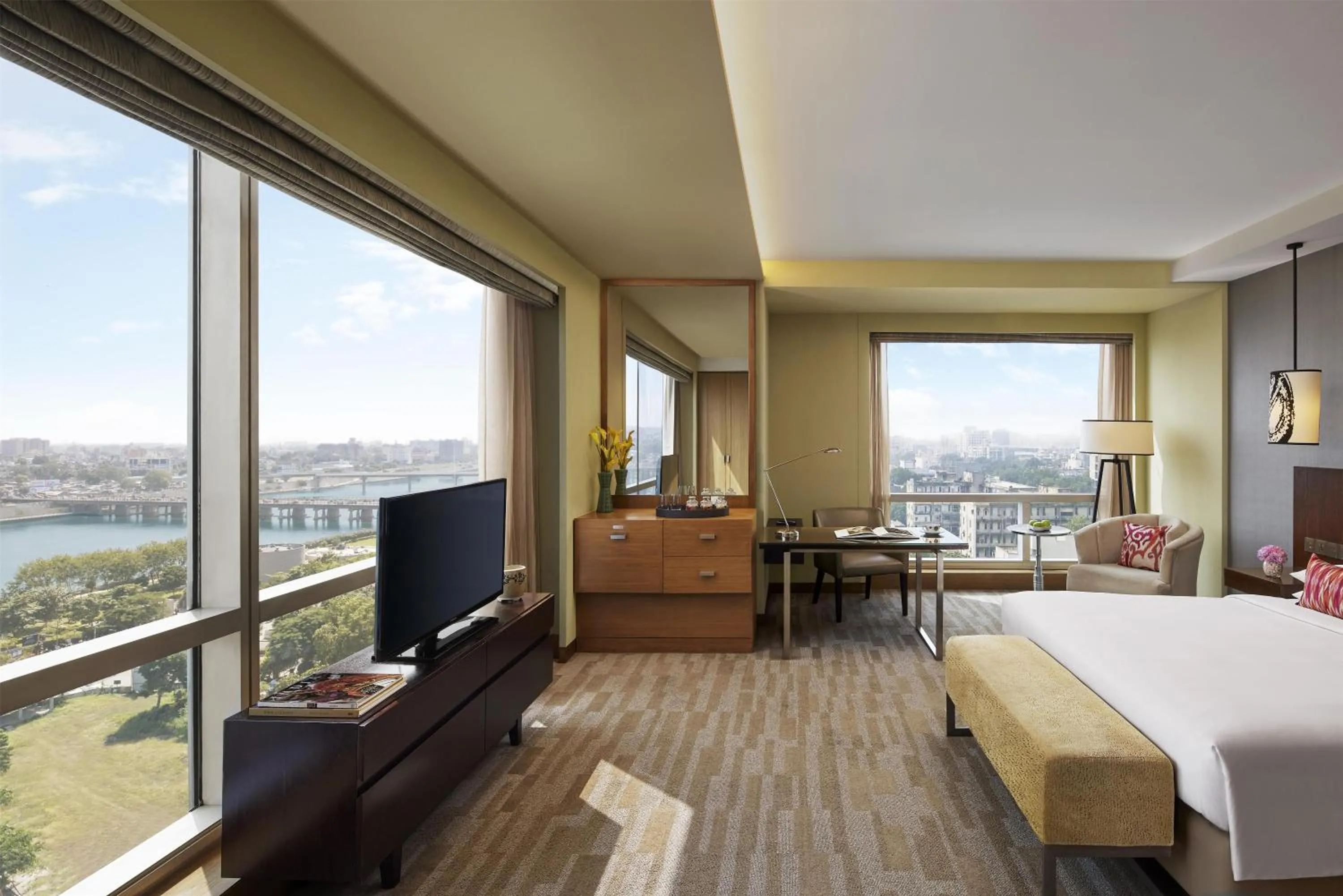 Bedroom, Bed in Hyatt Regency Ahmedabad
