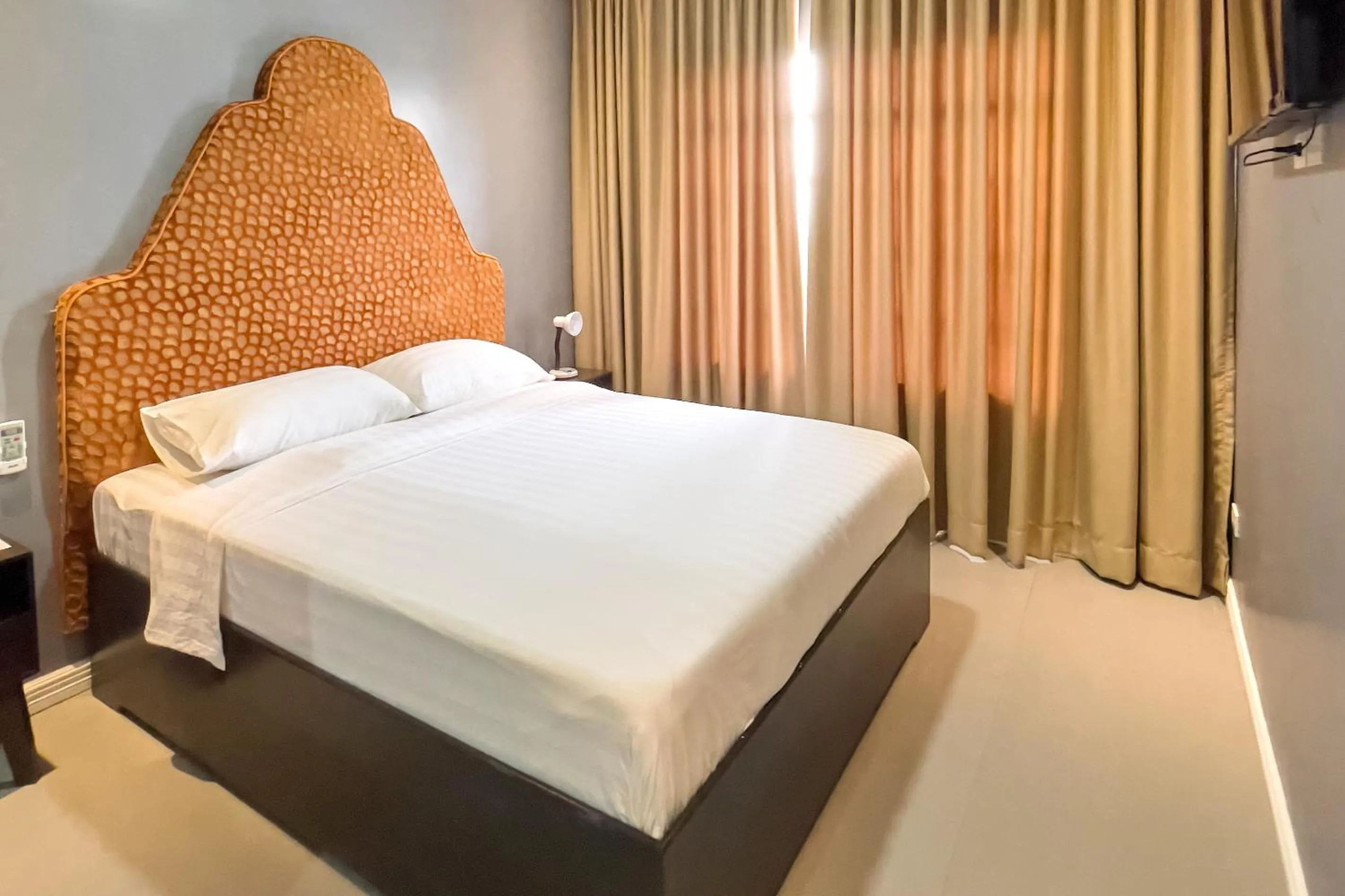 Bed in B Hotels Angeles City