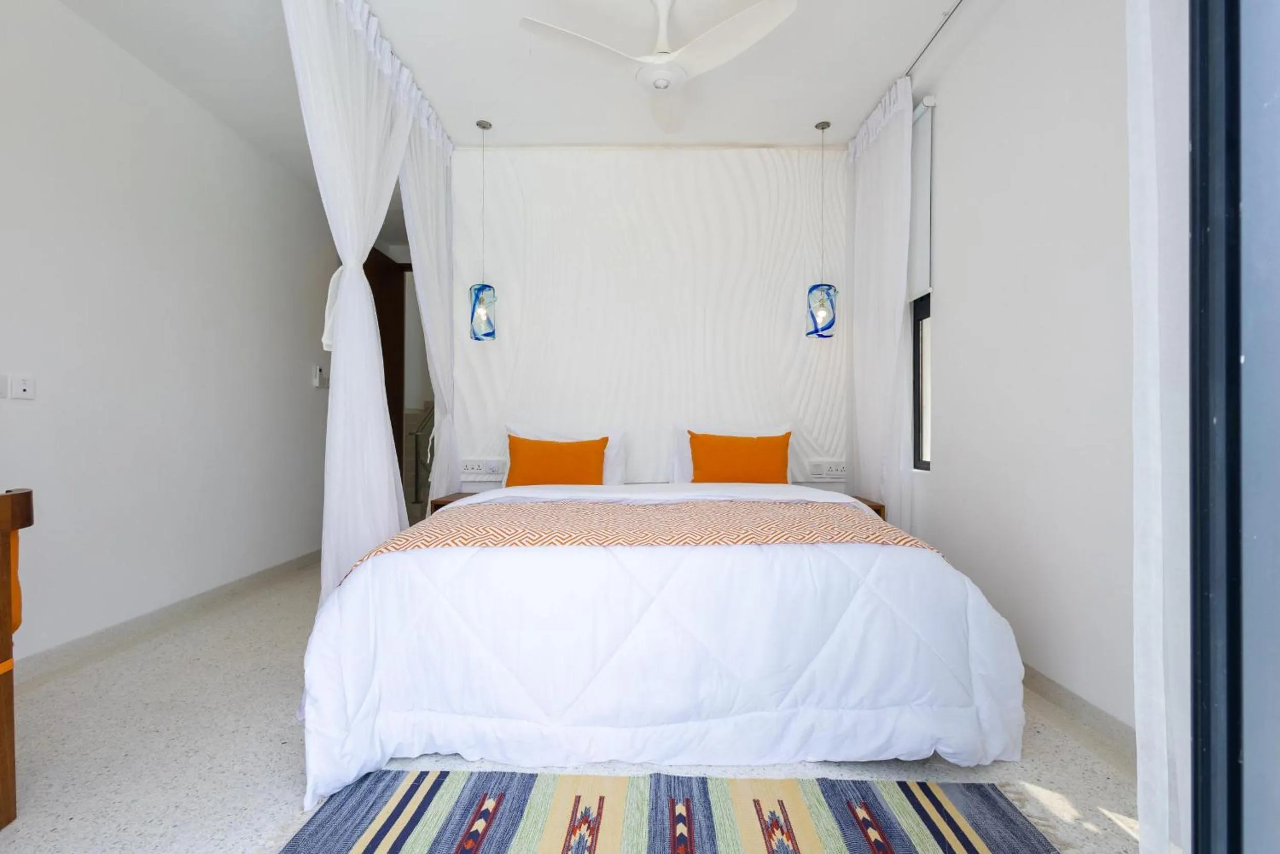 Bed in Amkia Villas Diani