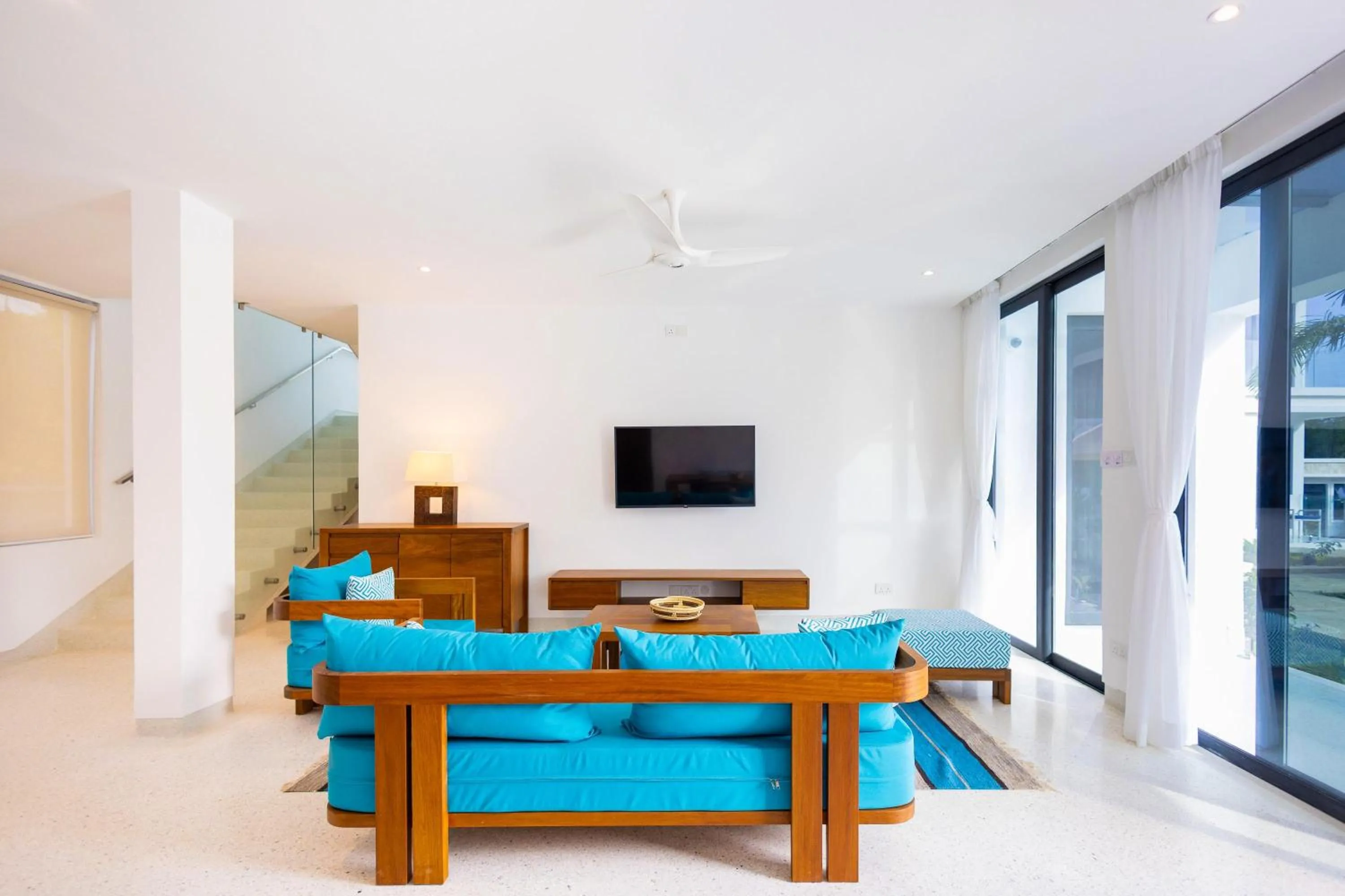 TV and multimedia in Amkia Villas Diani