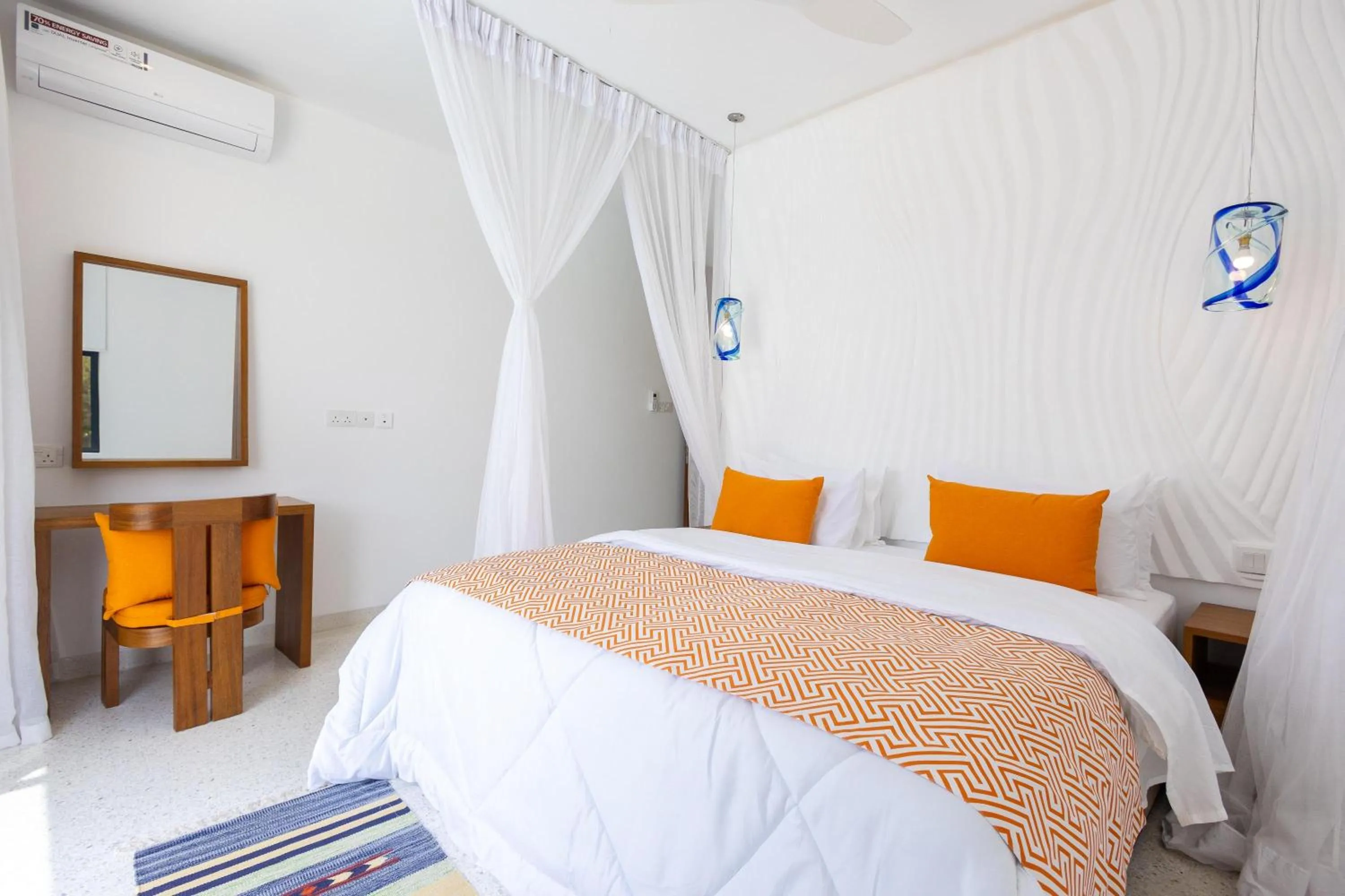 Bed in Amkia Villas Diani