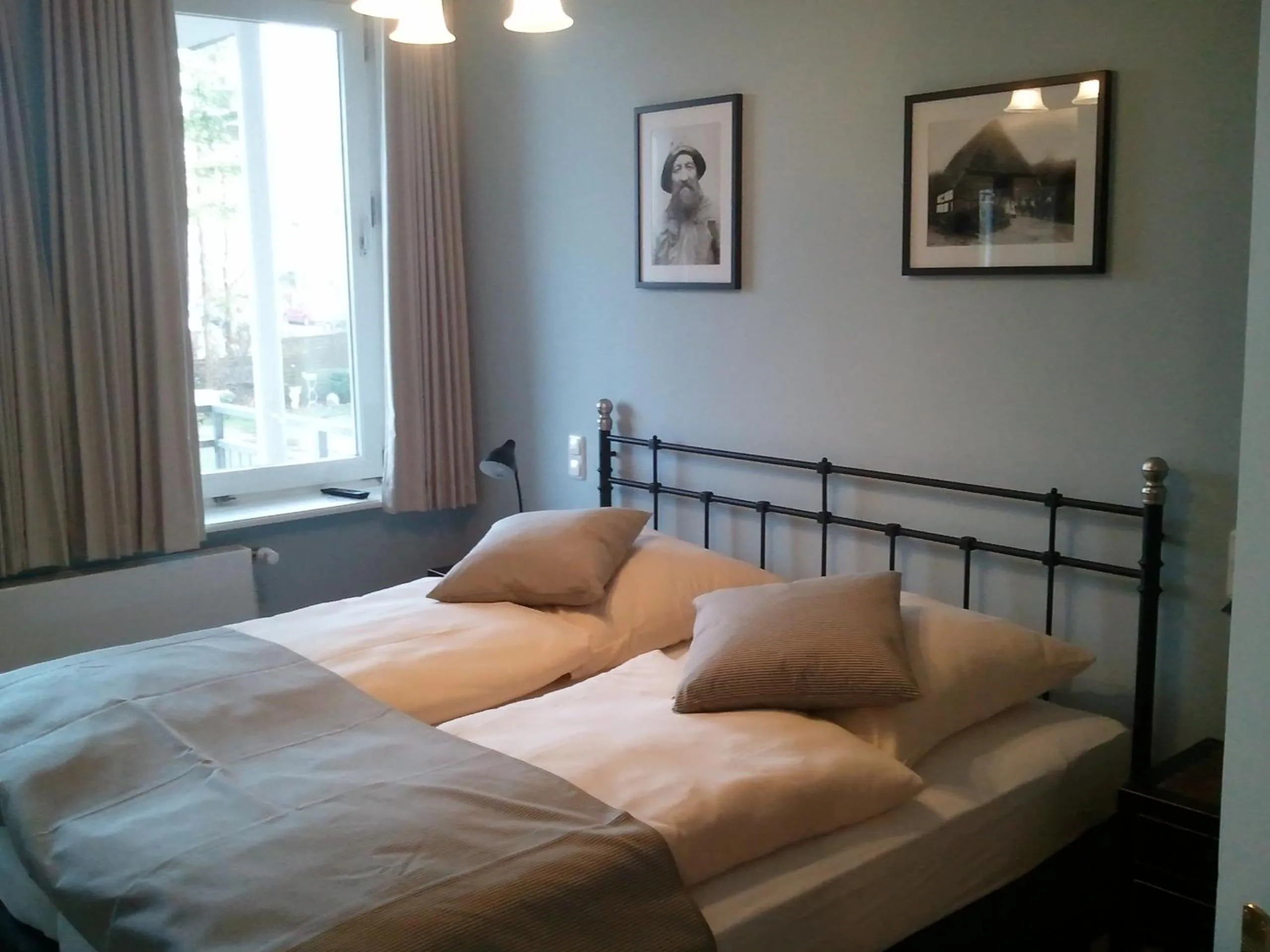 Bedroom, Bed in Hugos Haus & Berthas Haus