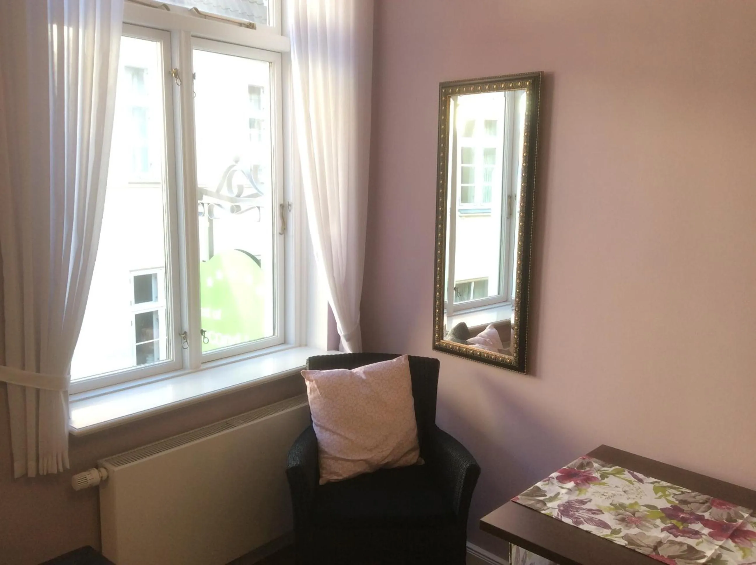 Seating area in Hugos Haus & Berthas Haus