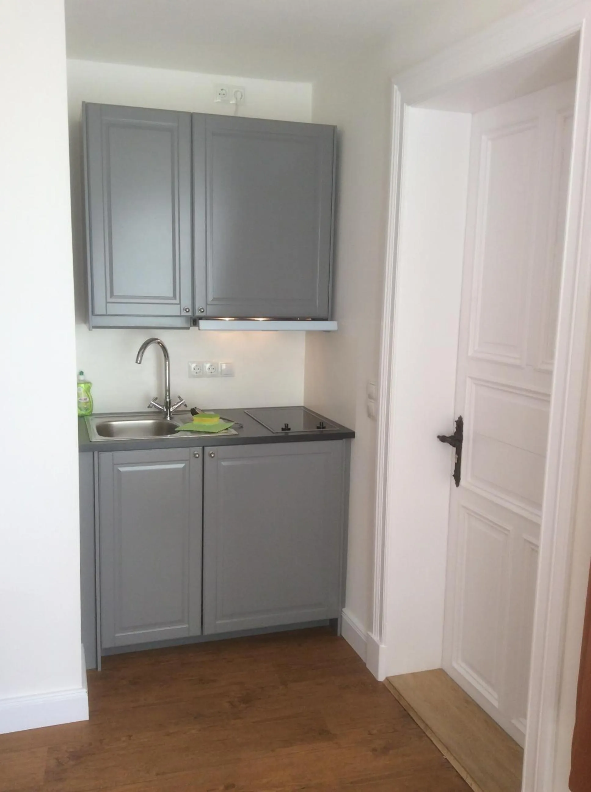 Kitchen or kitchenette in Hugos Haus & Berthas Haus