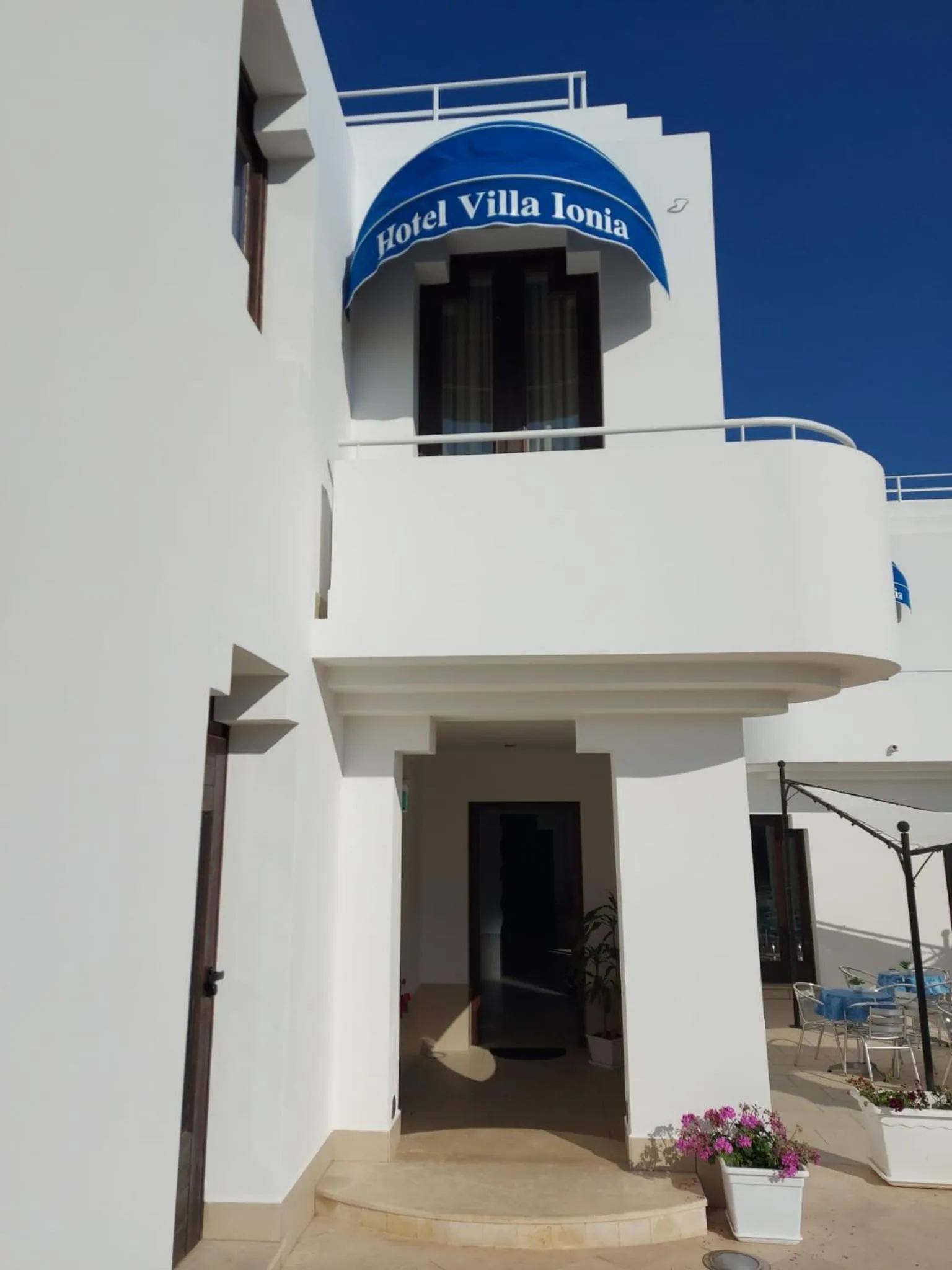 Facade/entrance in Hotel Villa Ionia