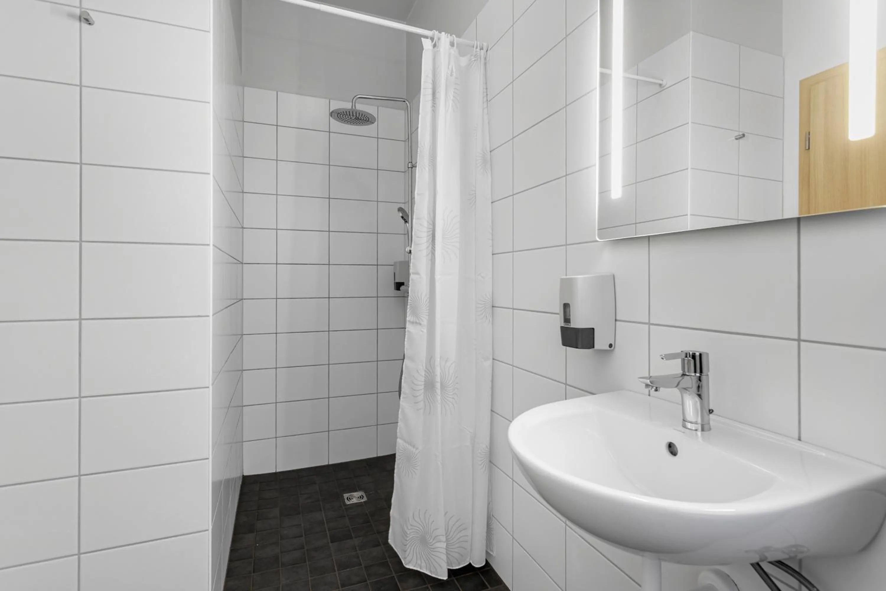 Bathroom in Hotel Vellir