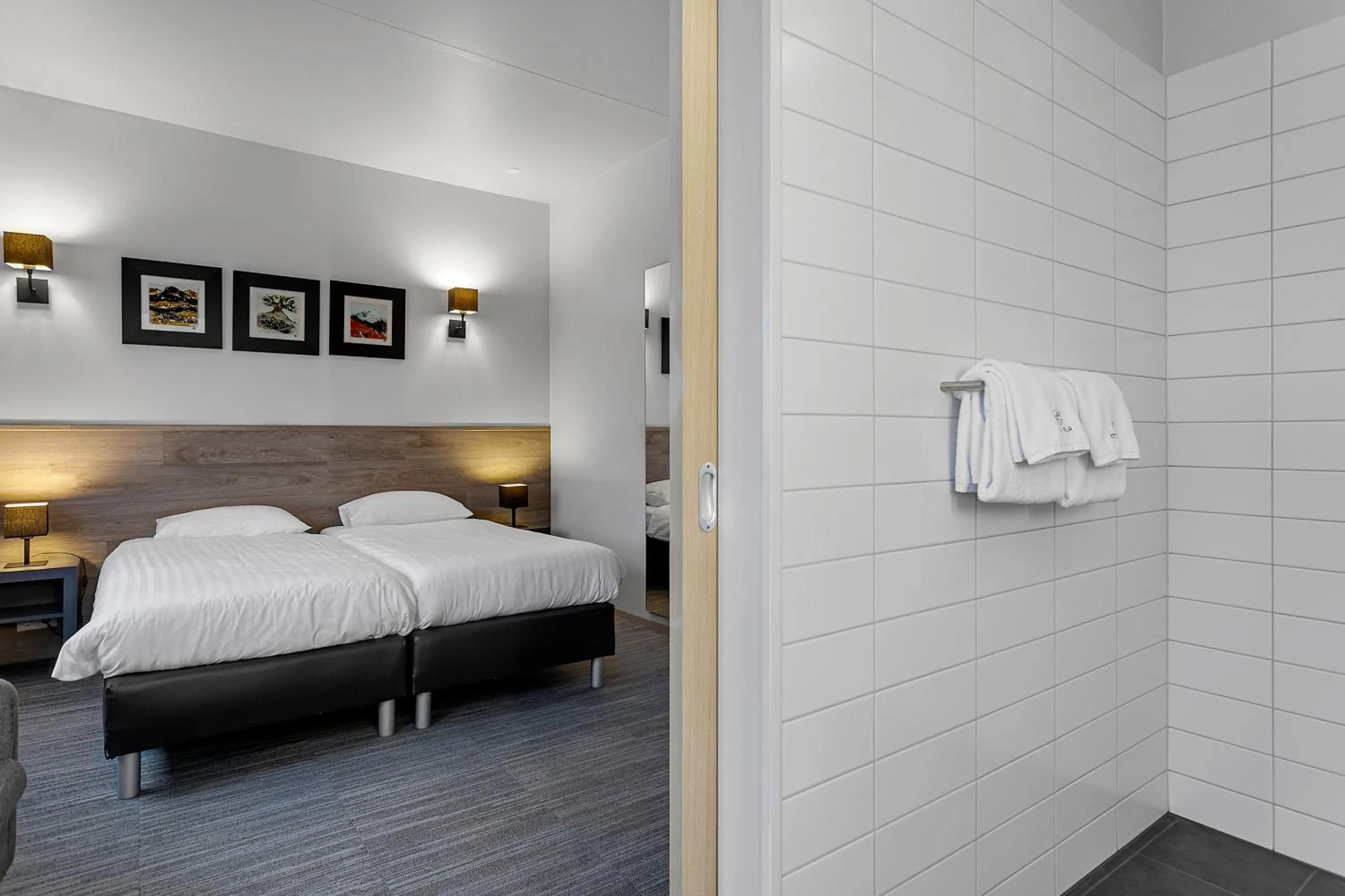 Photo of the whole room, Bed in Hotel Vellir