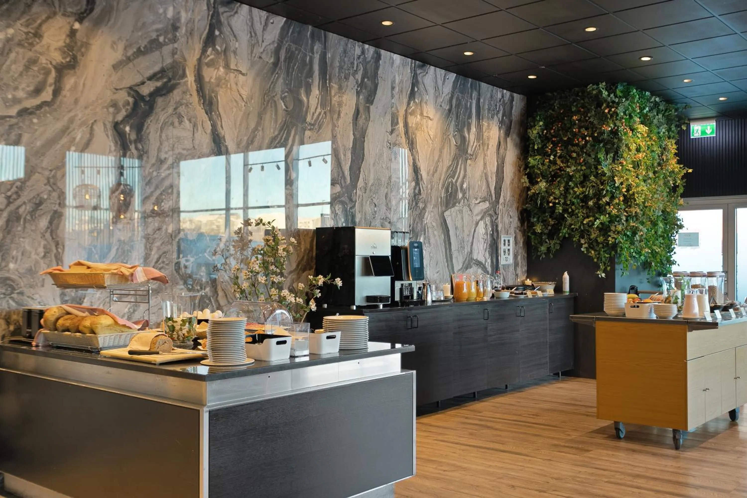 Breakfast in Hotel Vellir