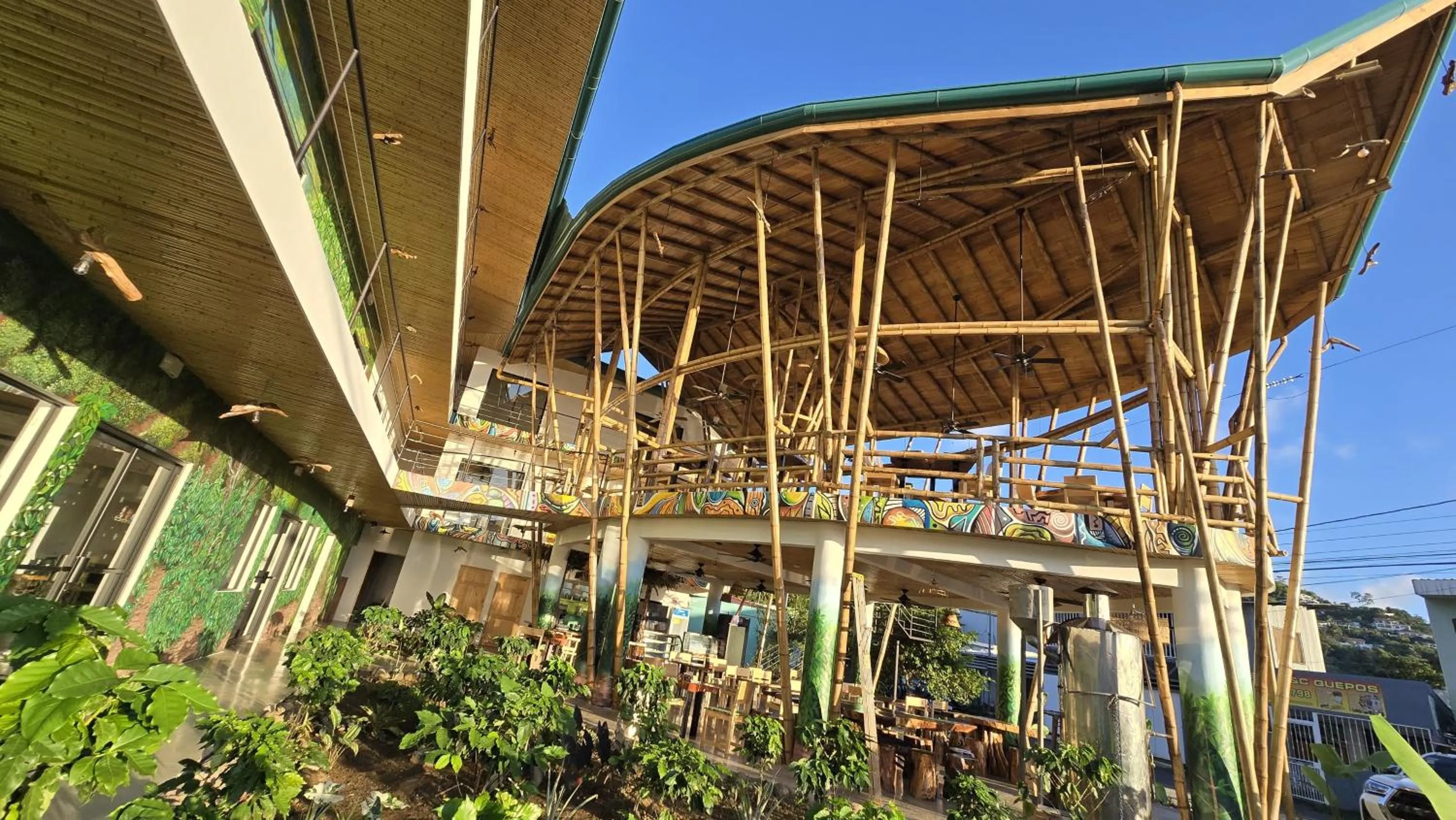 Day in Bonding Coffee Roaster Café & Hotel