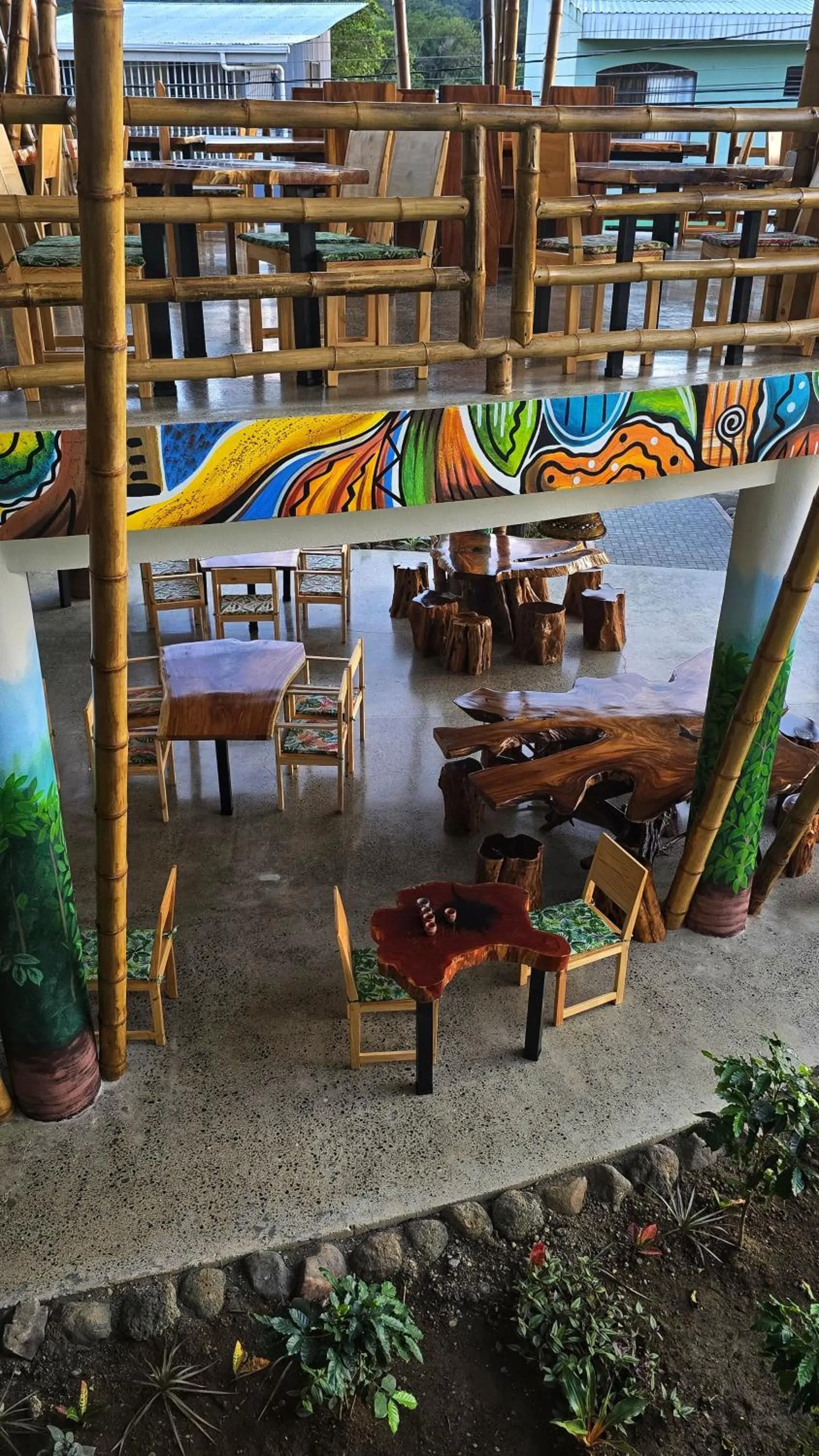 Bonding Coffee Roaster Café & Hotel