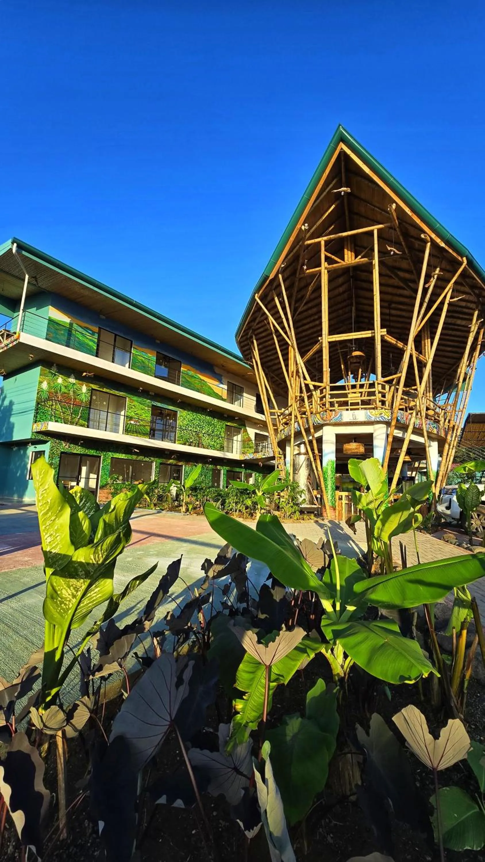 Property building in Bonding Coffee Roaster Café & Hotel