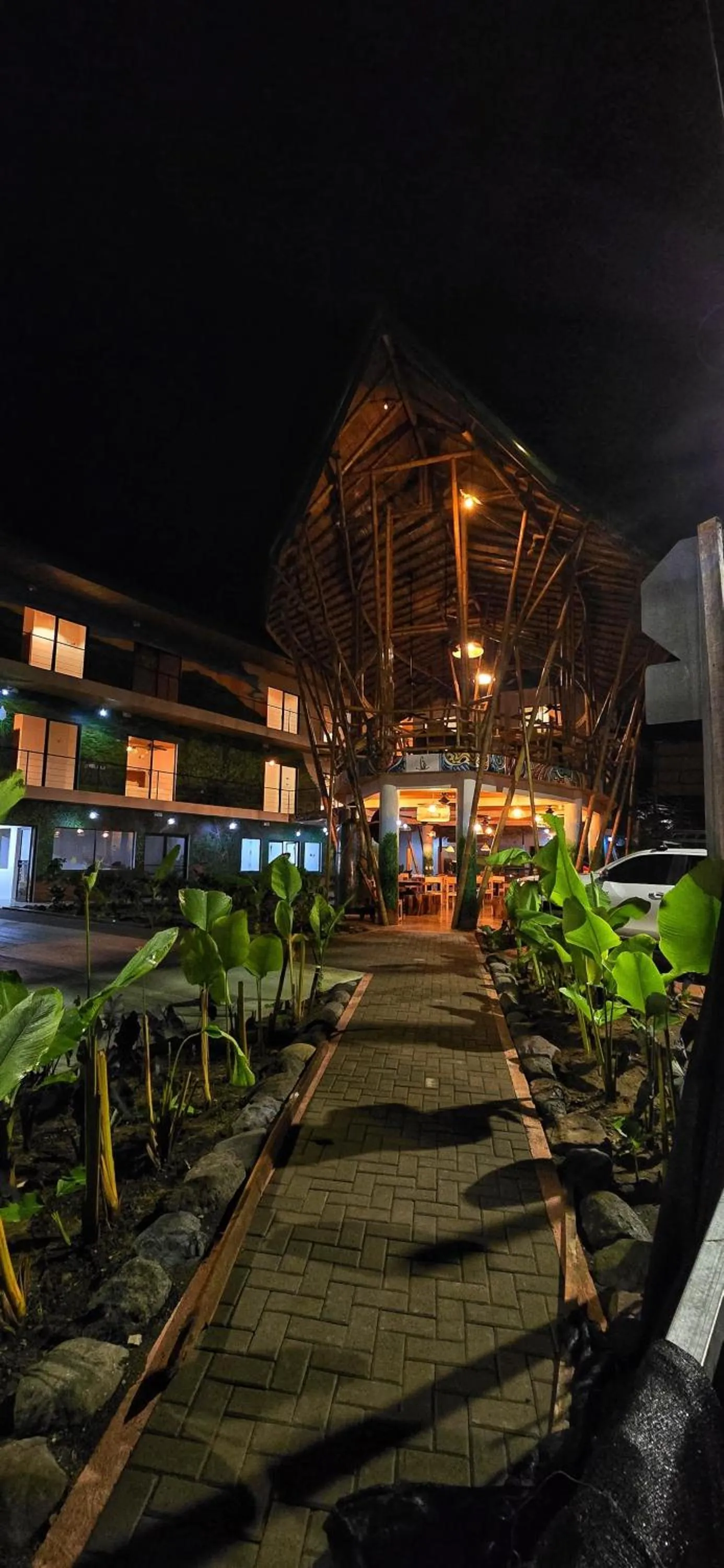 Property building in Bonding Coffee Roaster Café & Hotel