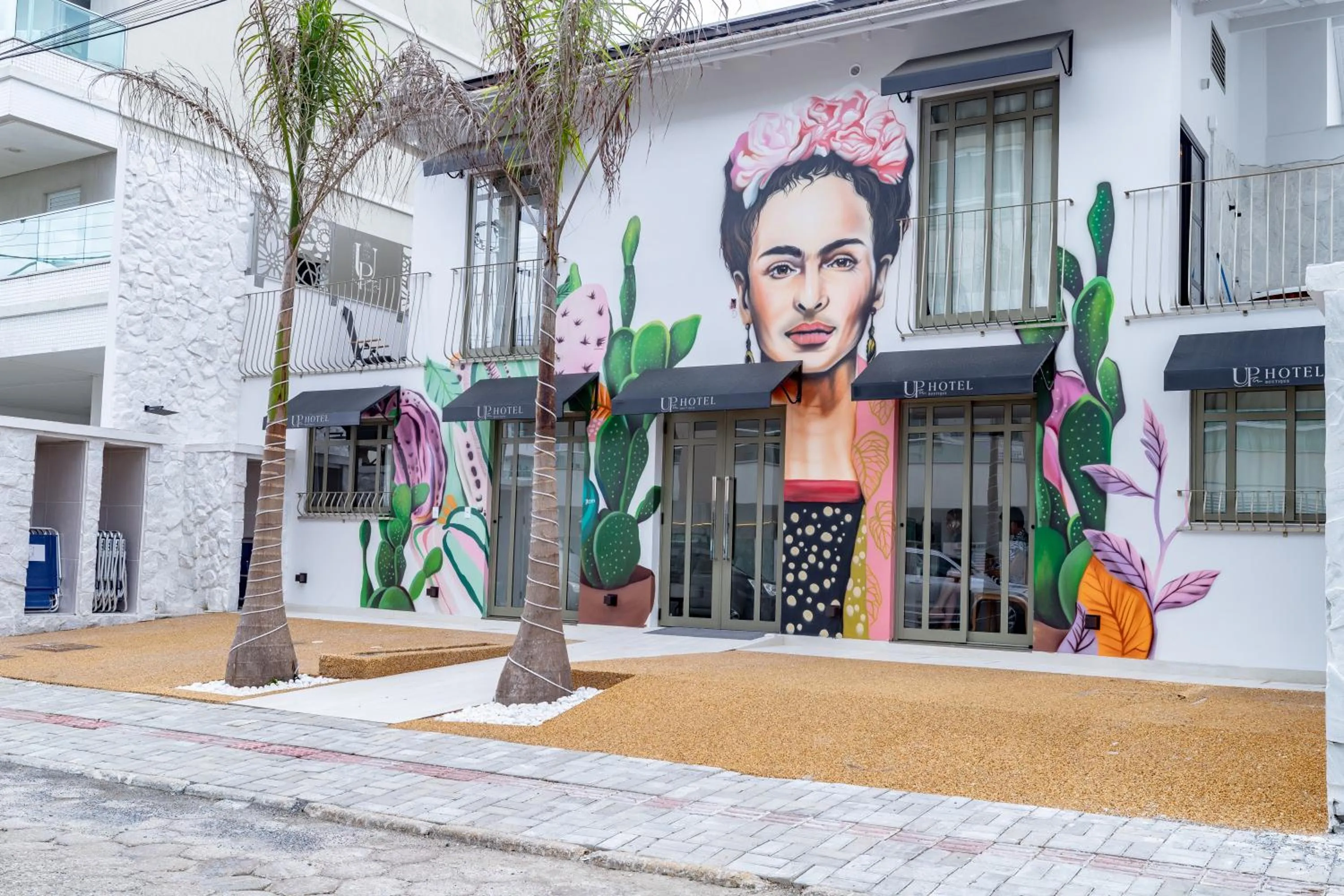 Facade/entrance in Up Hotel Boutique