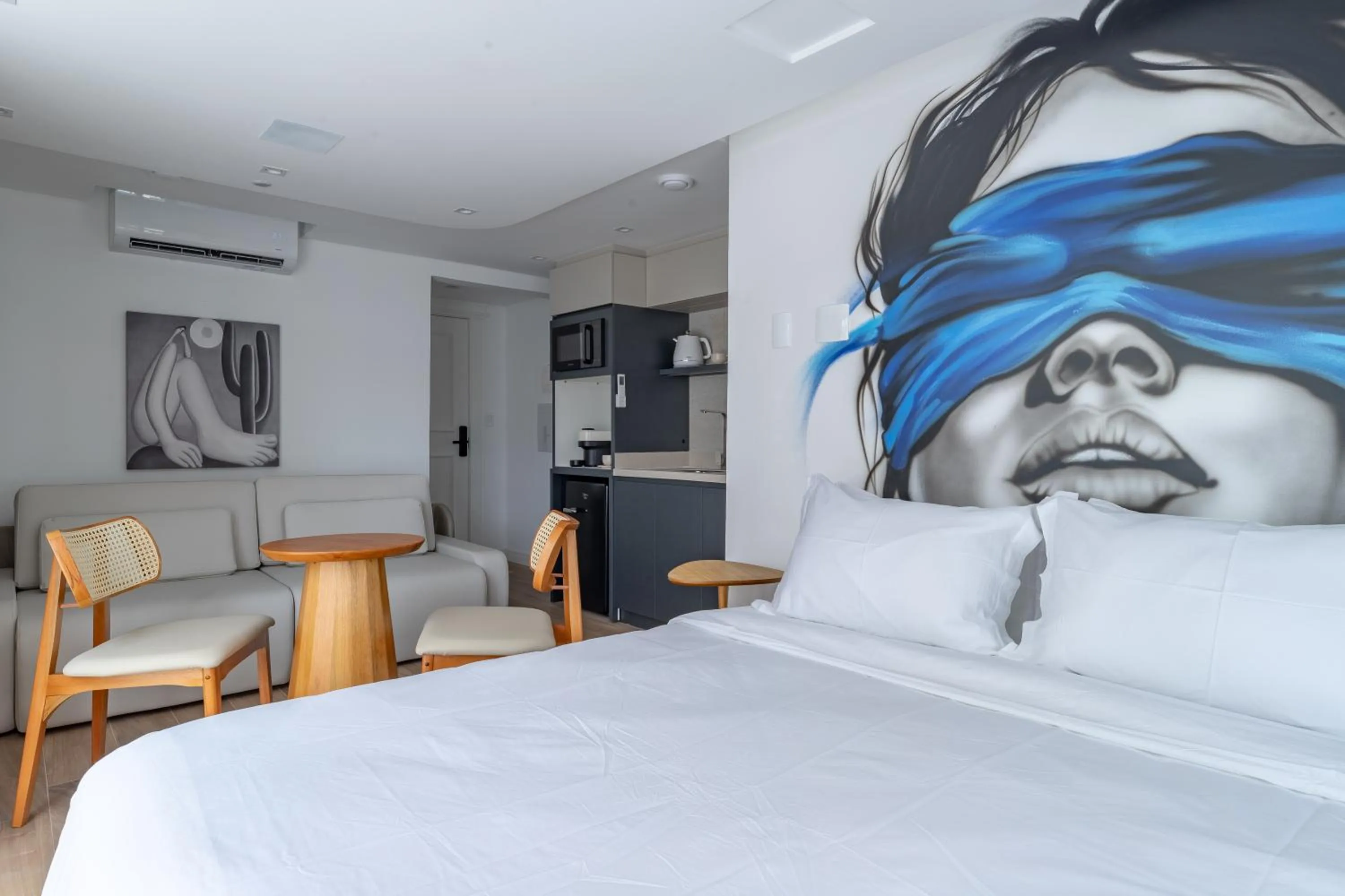 Photo of the whole room, Bed in Up Hotel Boutique