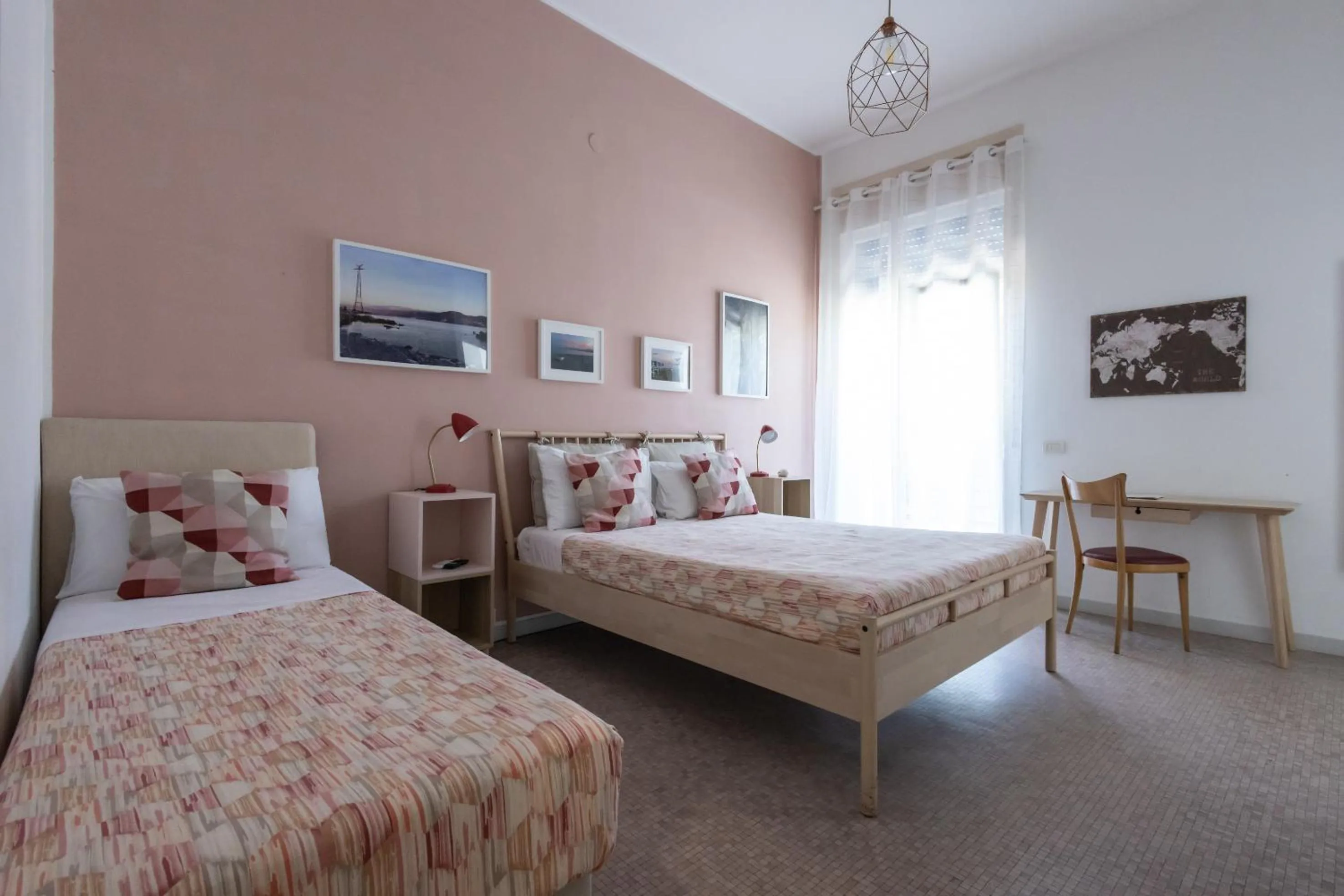 Bed in Garibaldi R&B