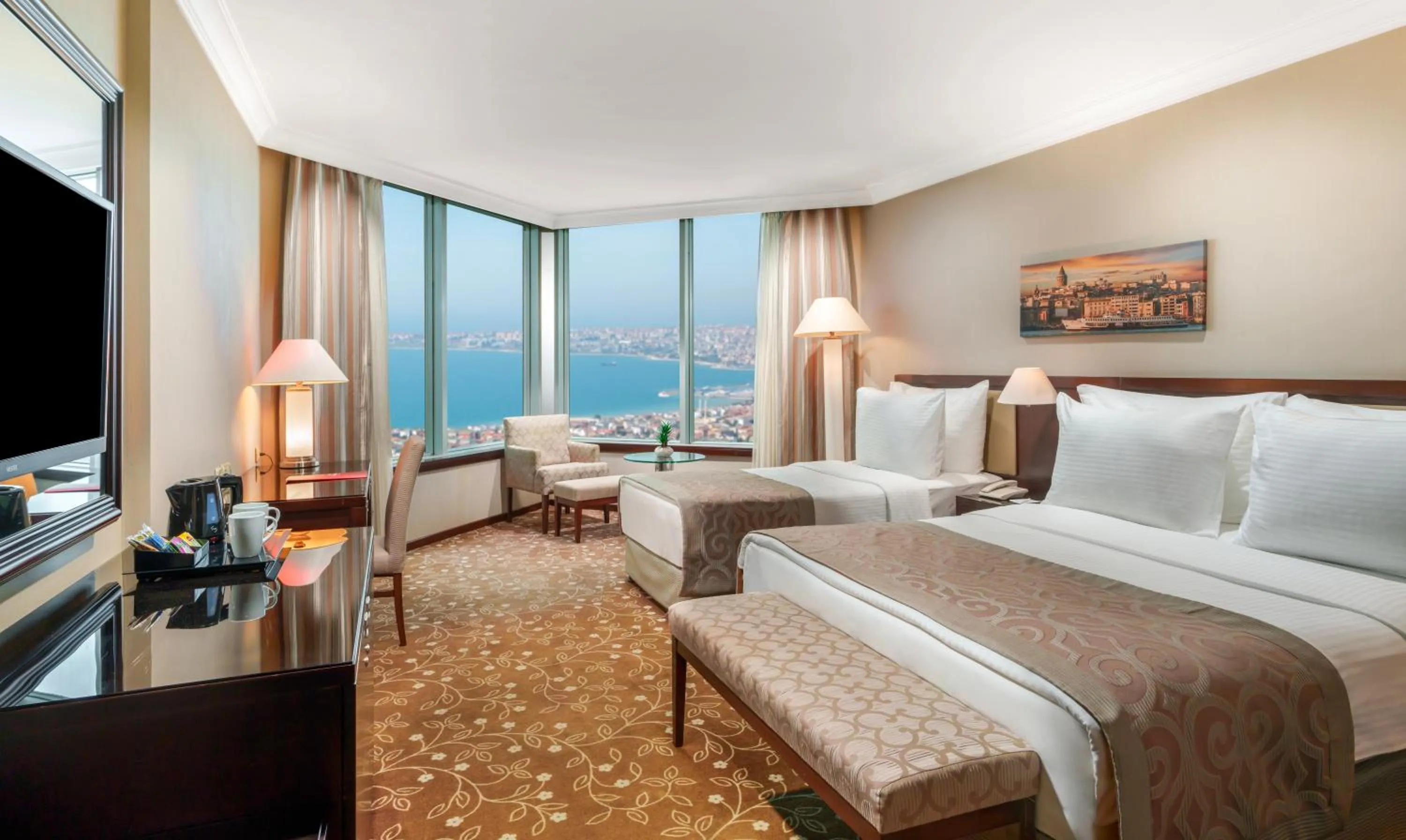 Bed in Kaya İstanbul Fair & Convention