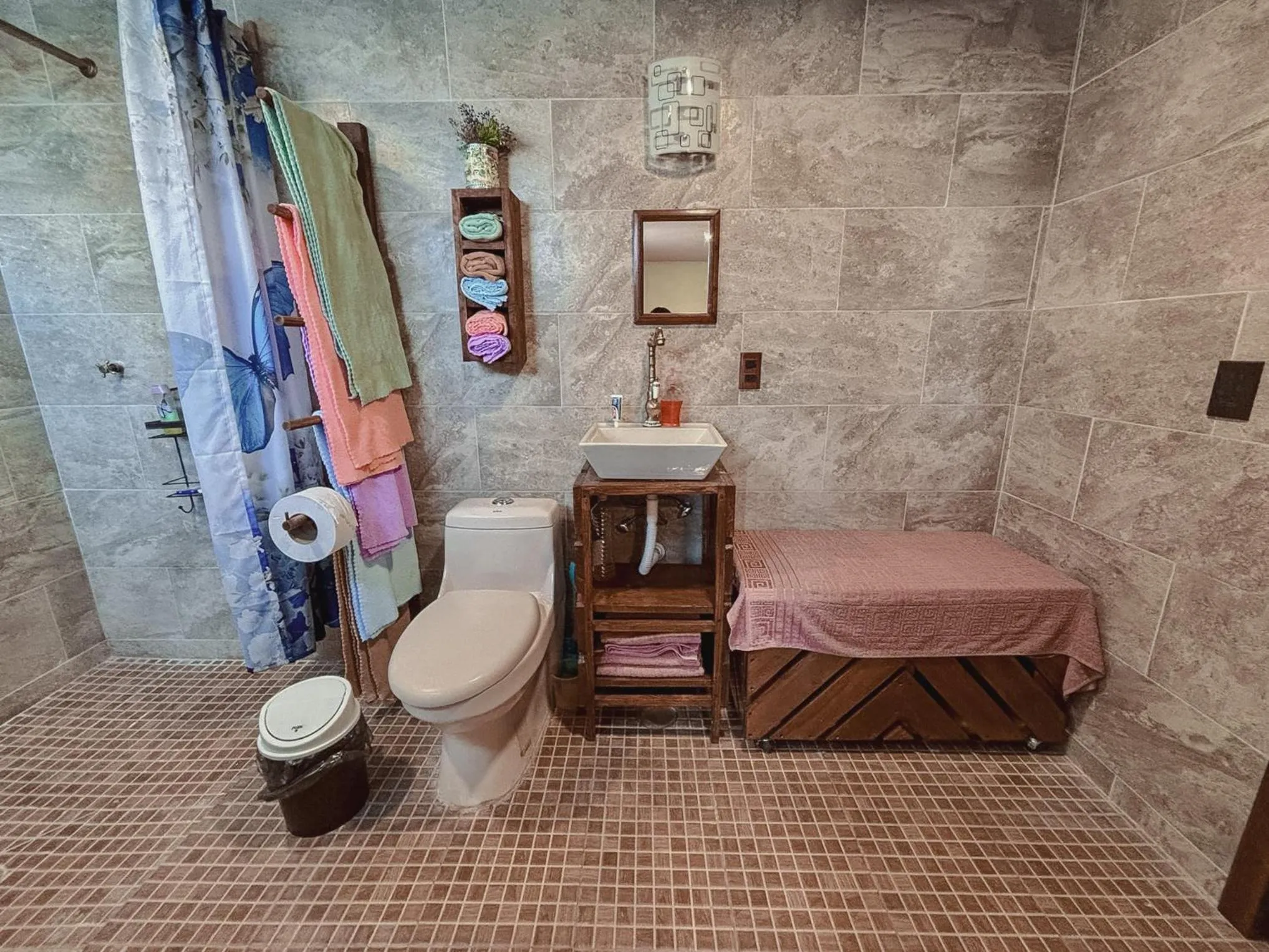 Bathroom in SiempreViva Hospedaje By GEstores