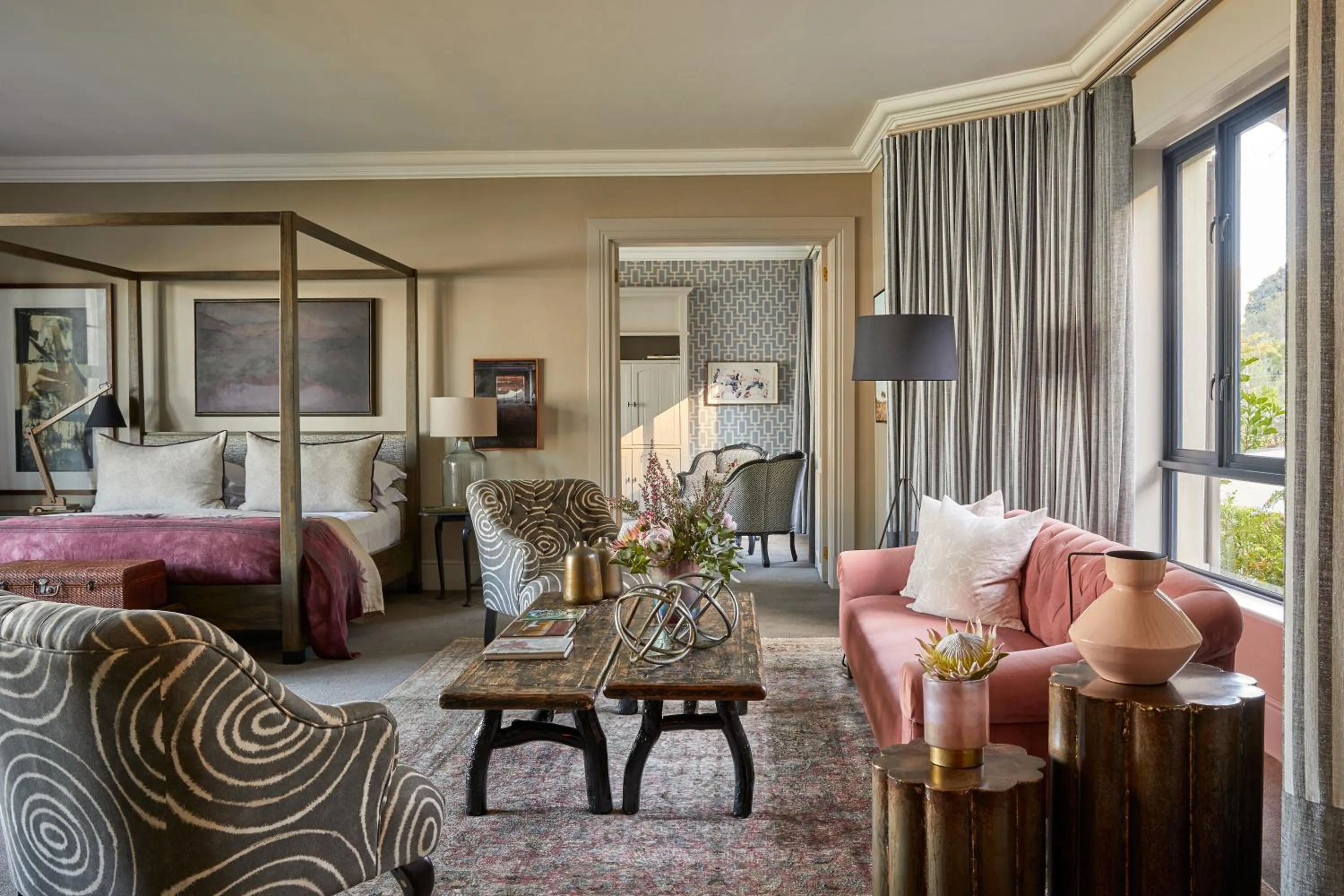 Bed in The Thatch House Boutique Hotel, Hermanus