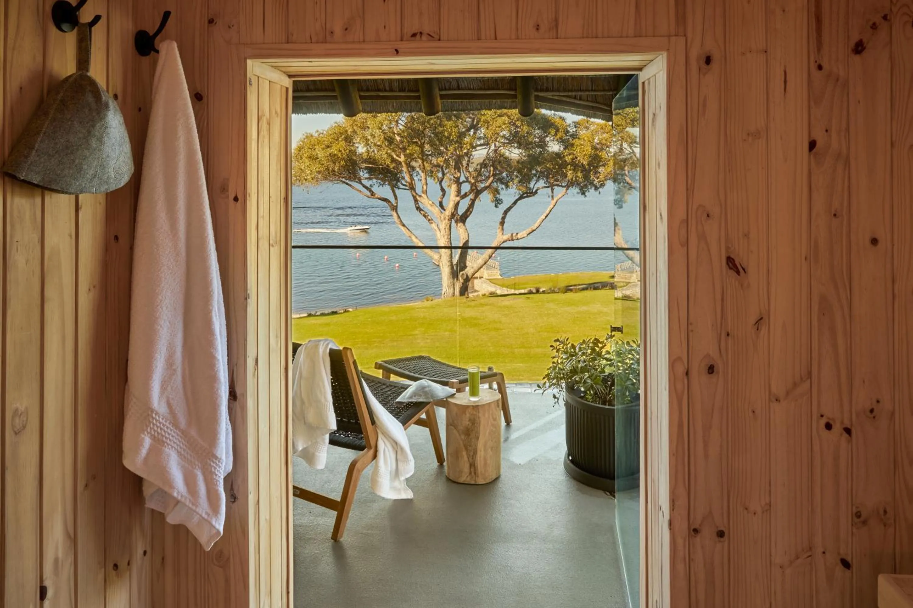 Patio in The Thatch House Boutique Hotel, Hermanus