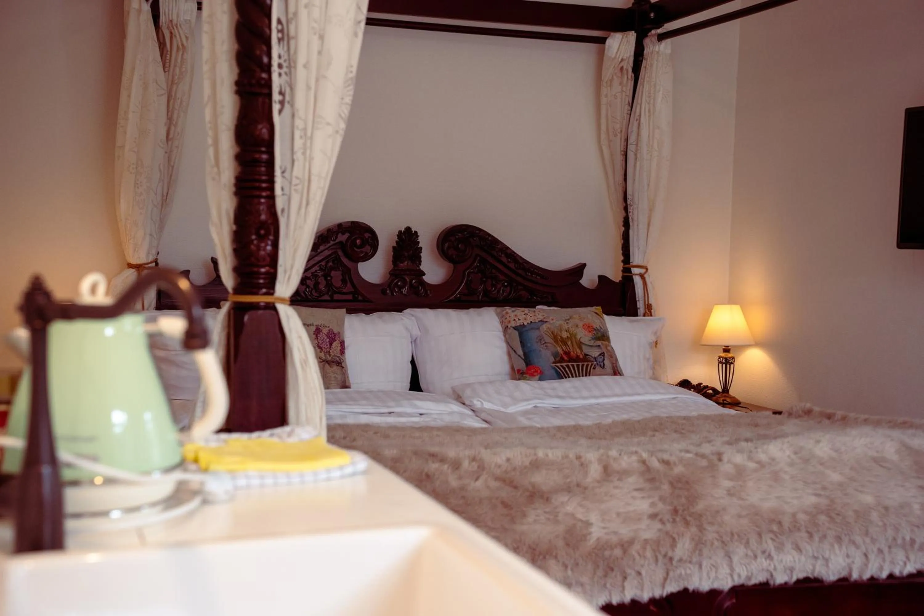 Bed in Boutique Hotel Postgården