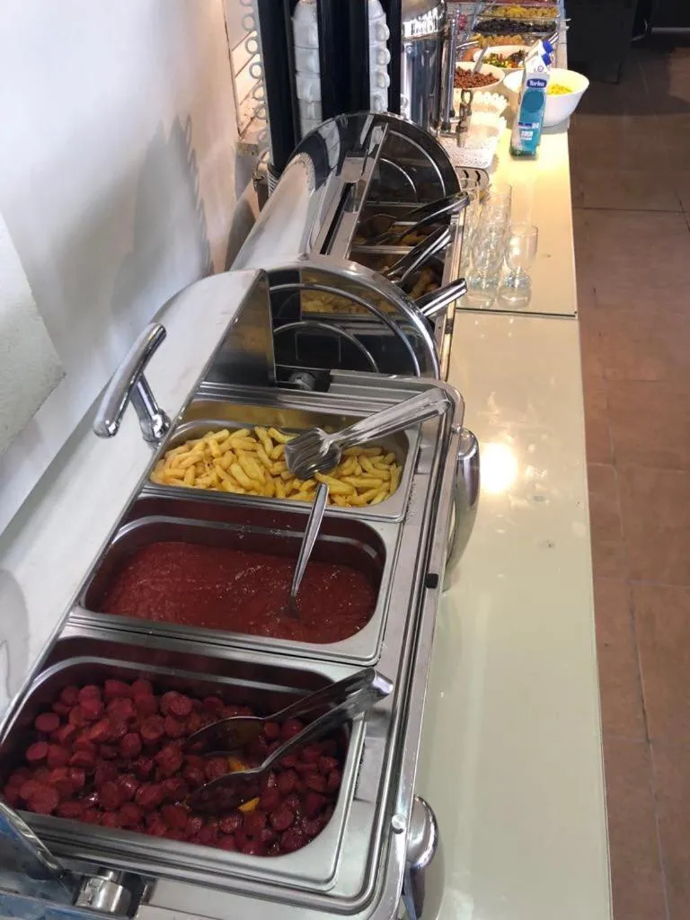 Food and drinks in Kuzey suite home