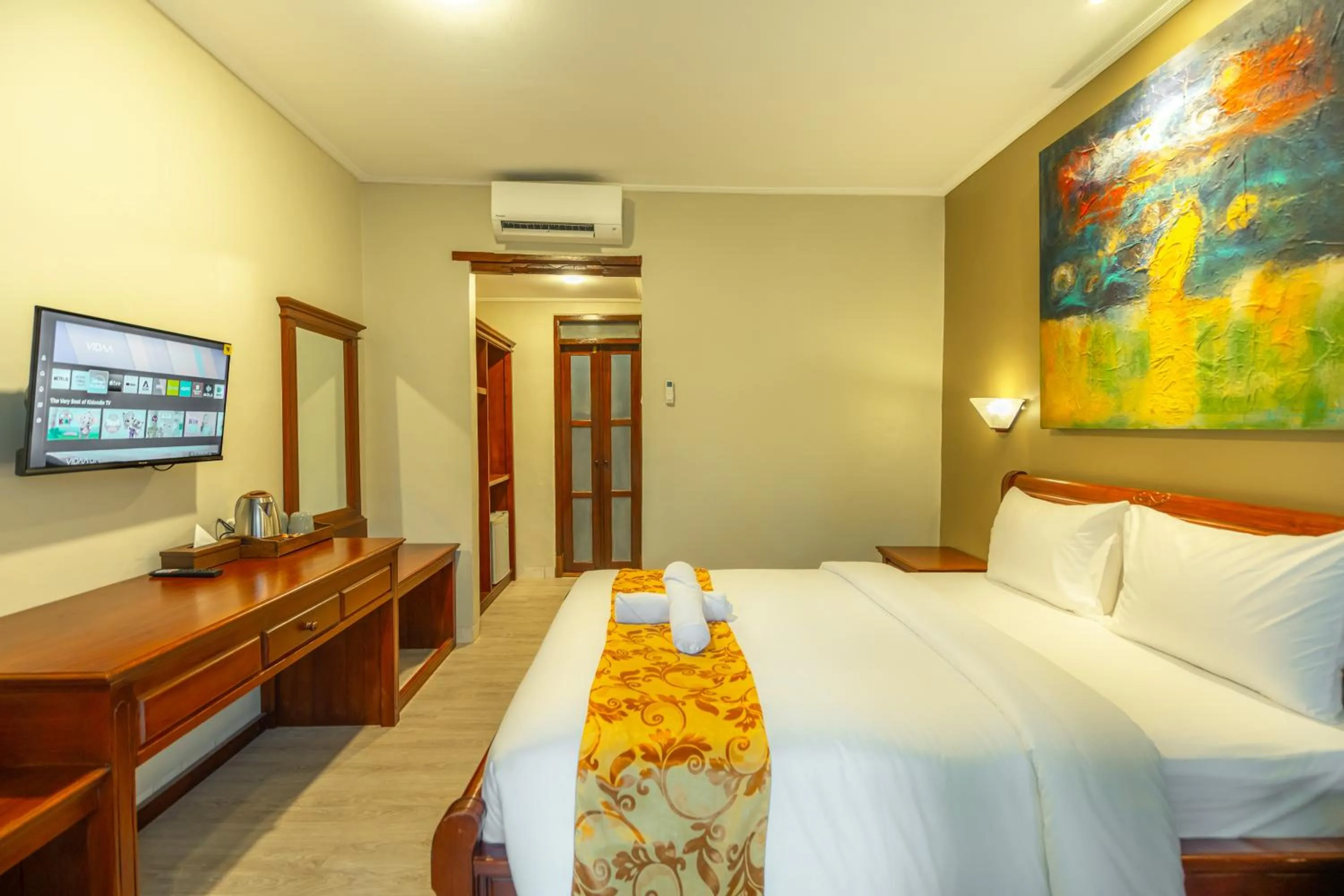 Bedroom, Bed in The Central Lovina Hotel & Restaurant