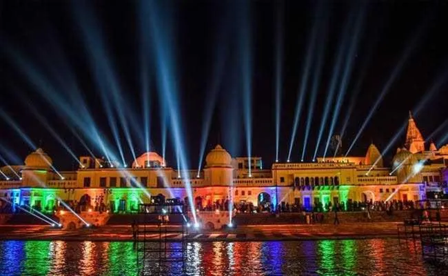 Facade/entrance in Hotel O Blue Palace
