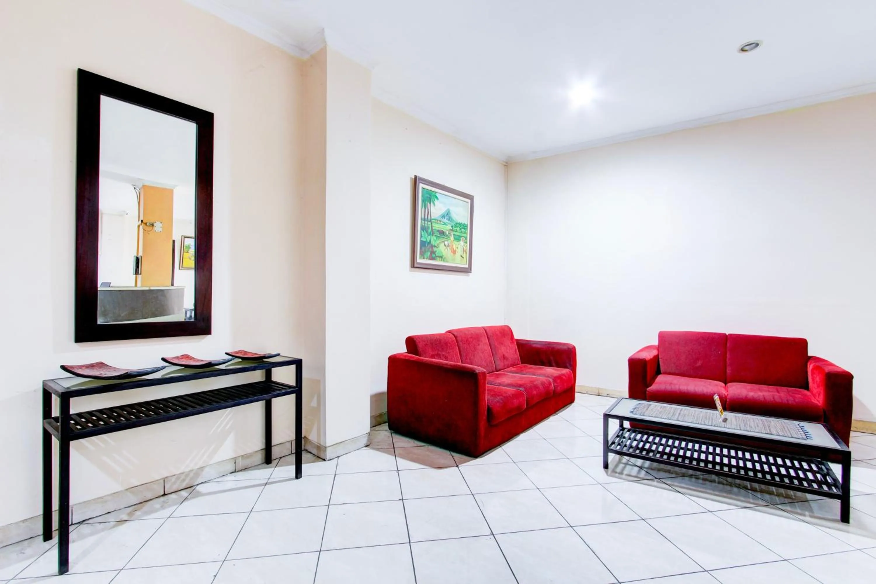 Lobby or reception in Collection O Simpang Lima Near Simpang Lima Semarang Formerly Hotel Eben Haezer