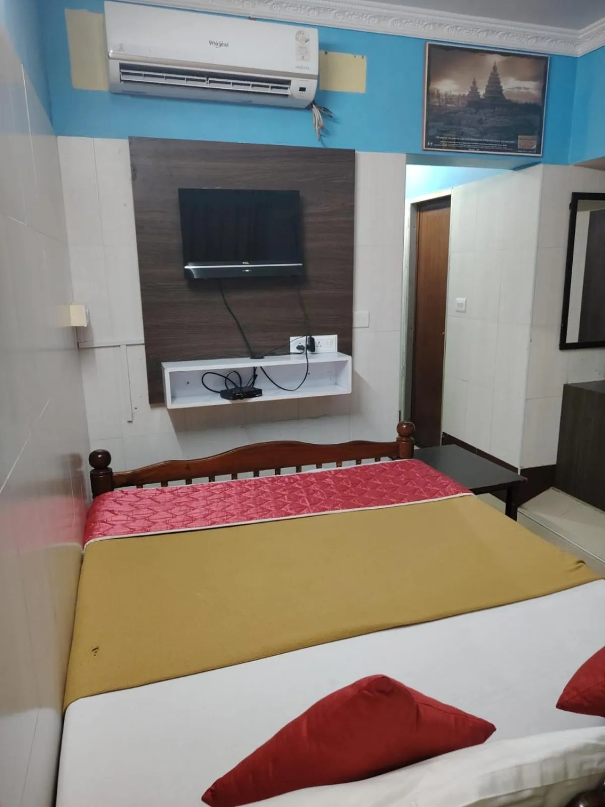 TV and multimedia, Bed in Malar Residencee