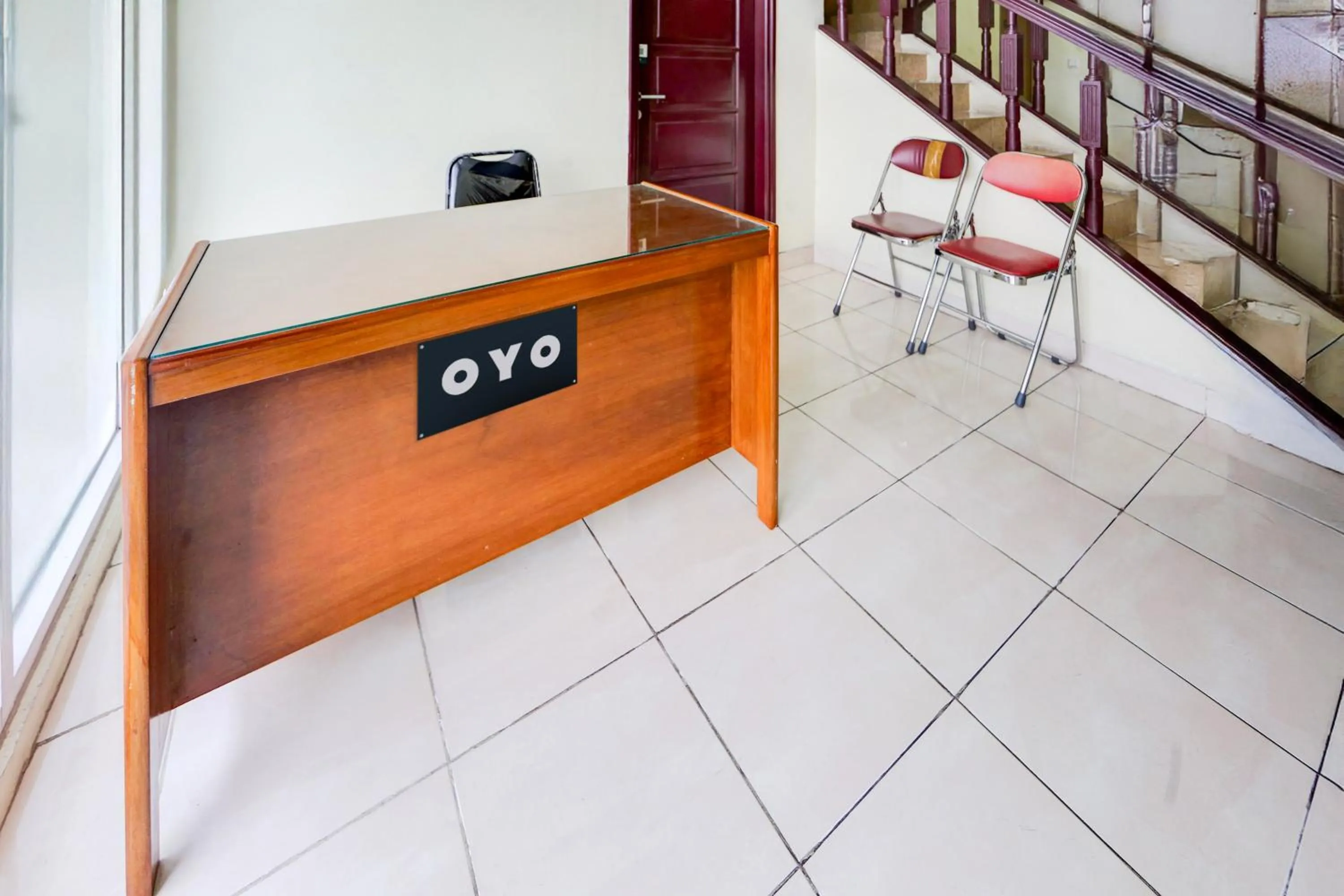 Lobby or reception in Hotel O Tangerang Near Supermall Karawaci Formerly Bromo 18
