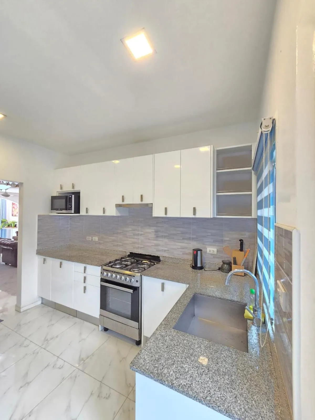 Kitchen or kitchenette in Ishara Villa