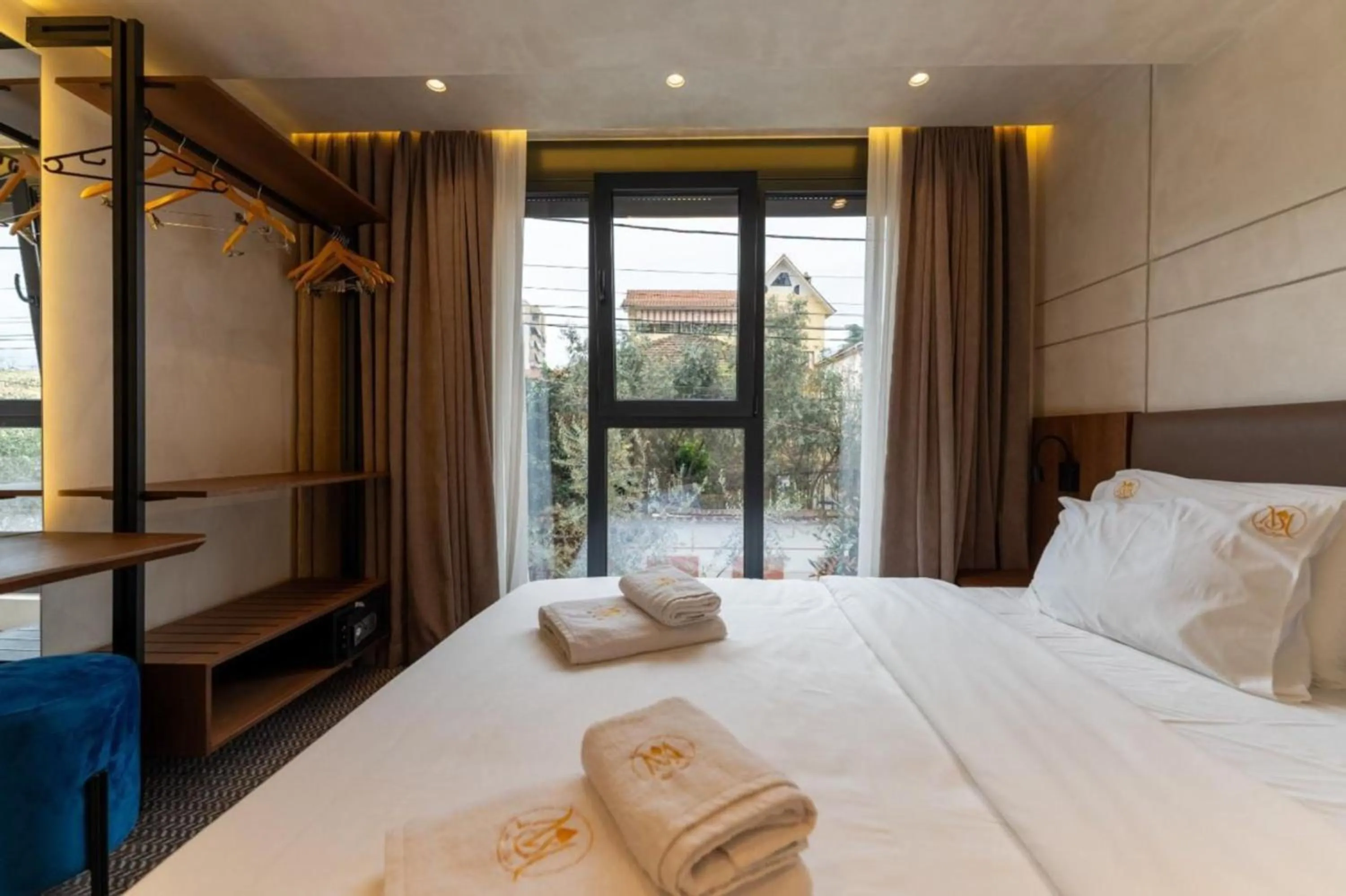 Photo of the whole room, Bed in Mattis Hotel