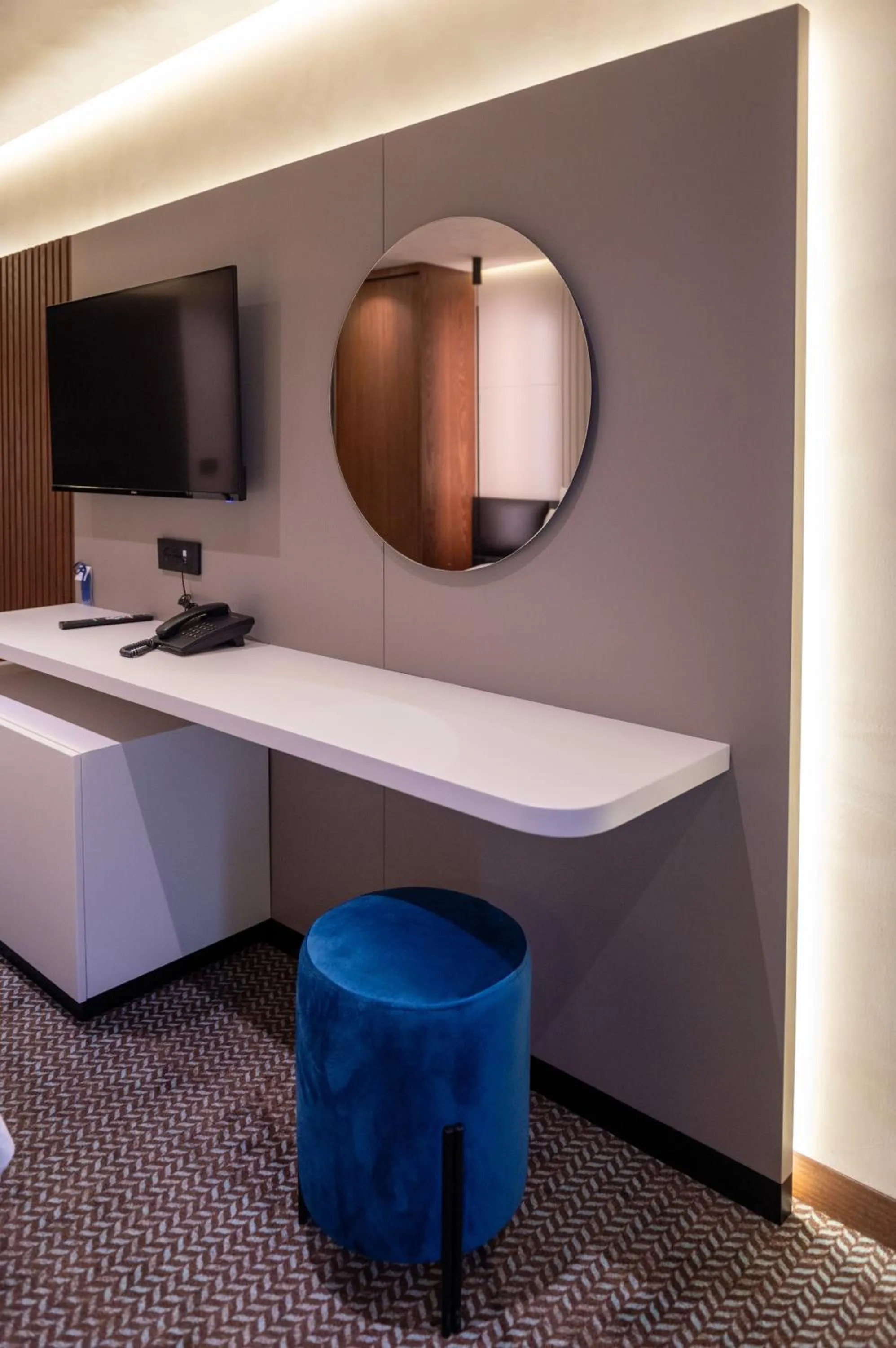 TV and multimedia in Mattis Hotel