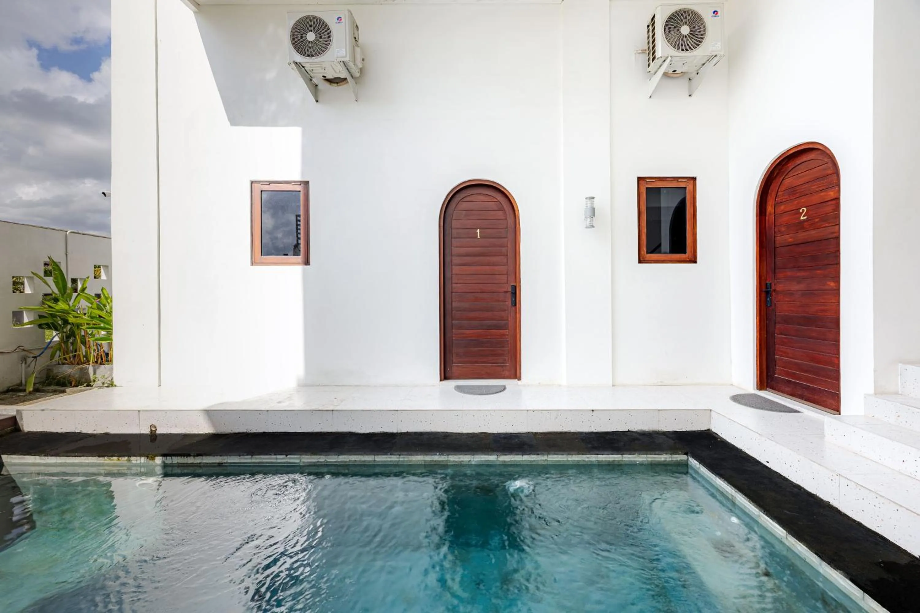 Swimming pool in Cove Kisah Residence