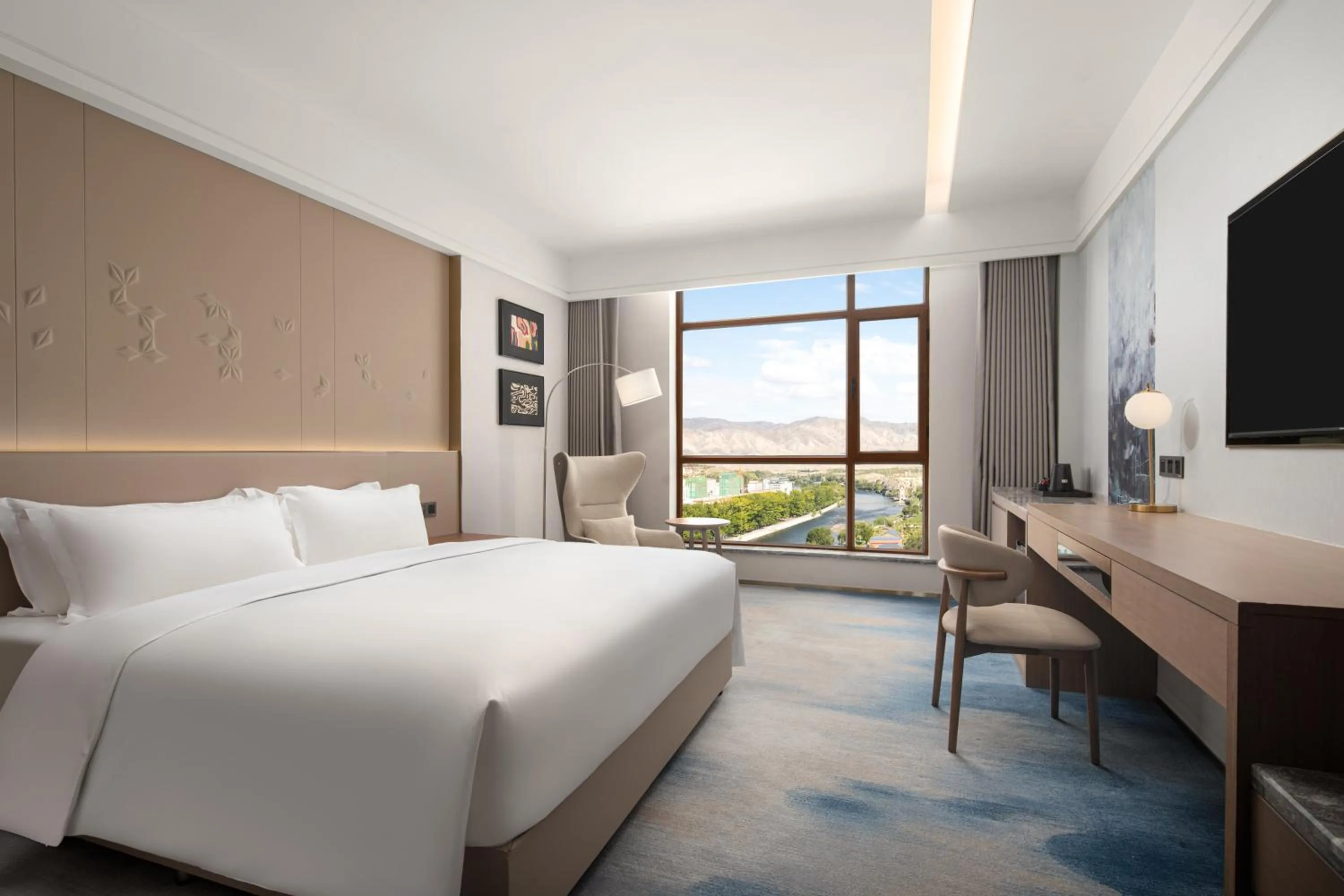 Bed in Doubletree By Hilton Altay Fuyun