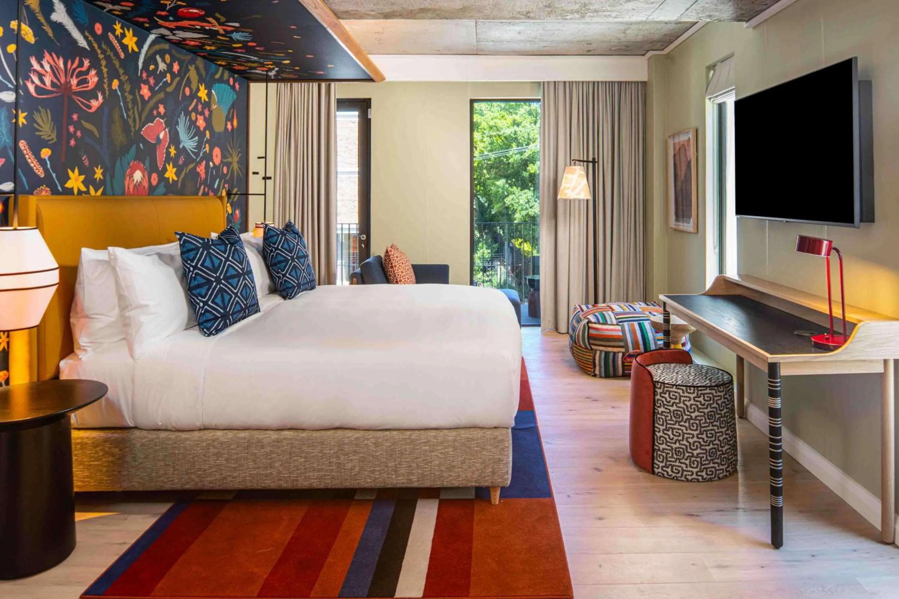 Bed in Canopy By Hilton Cape Town Longkloof