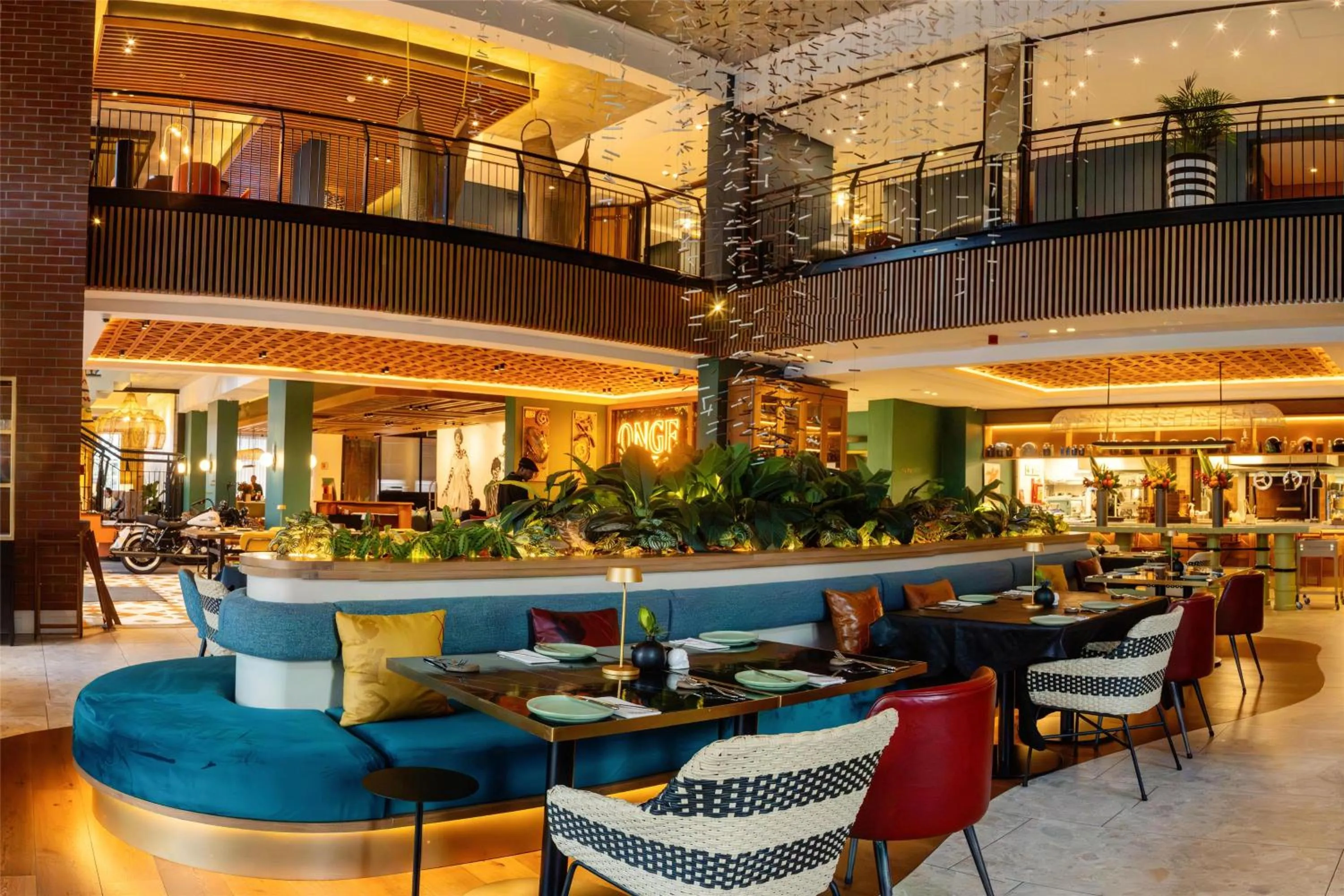 Lounge or bar in Canopy By Hilton Cape Town Longkloof